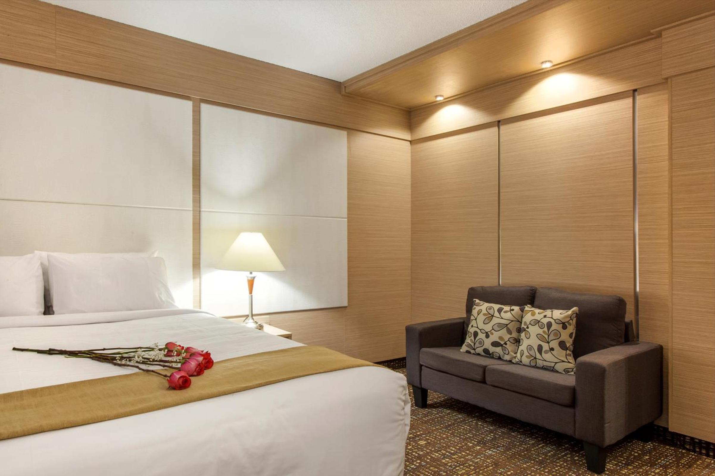 Fort Lauderdale Vacations - Ocean Beach Palace - Property Image 9