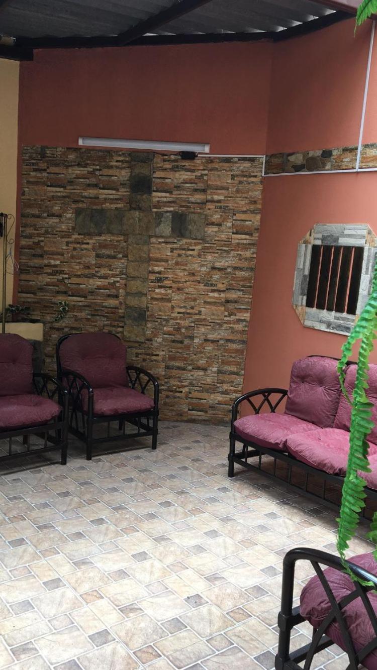 CASA LESLY