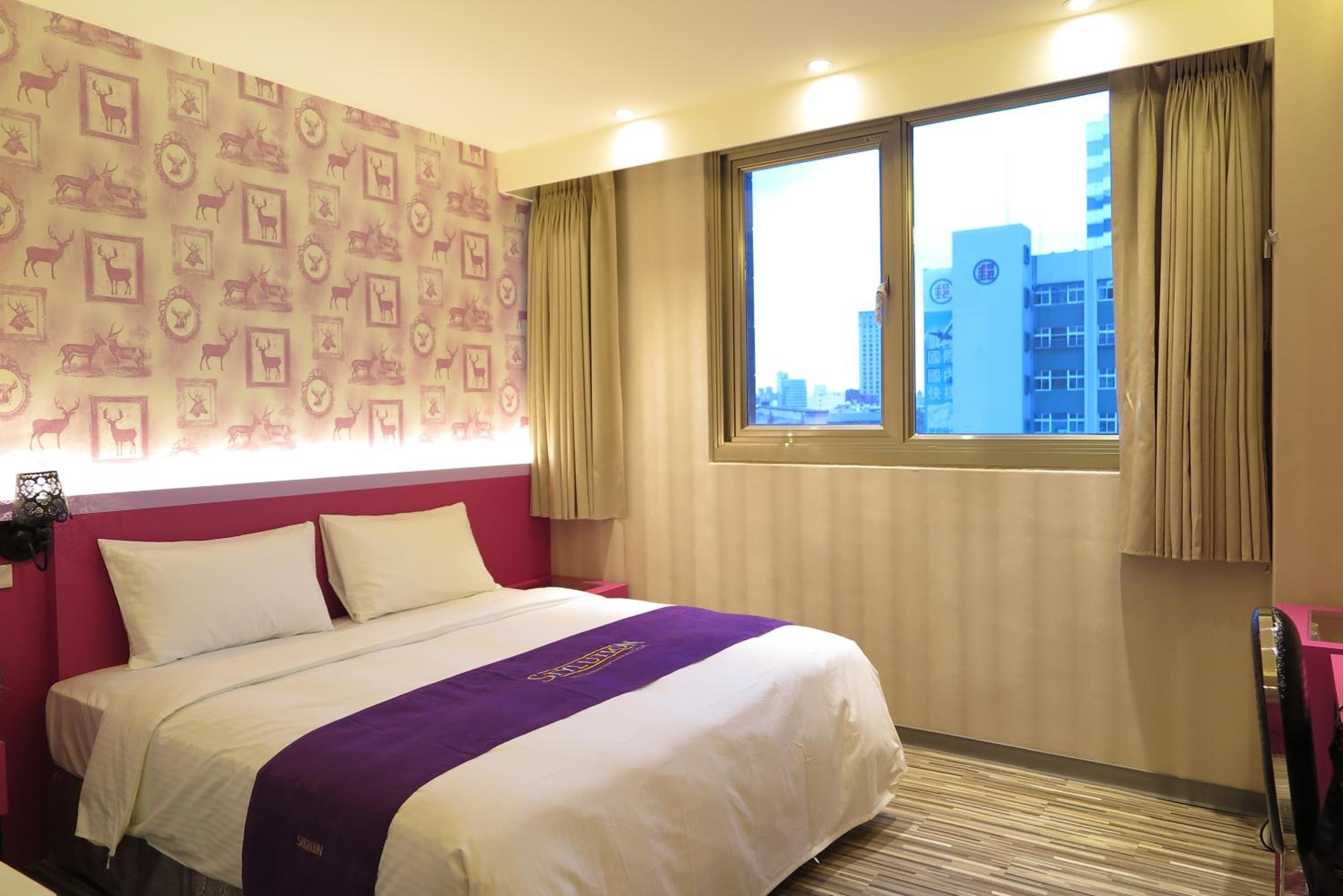 191 Hotel
