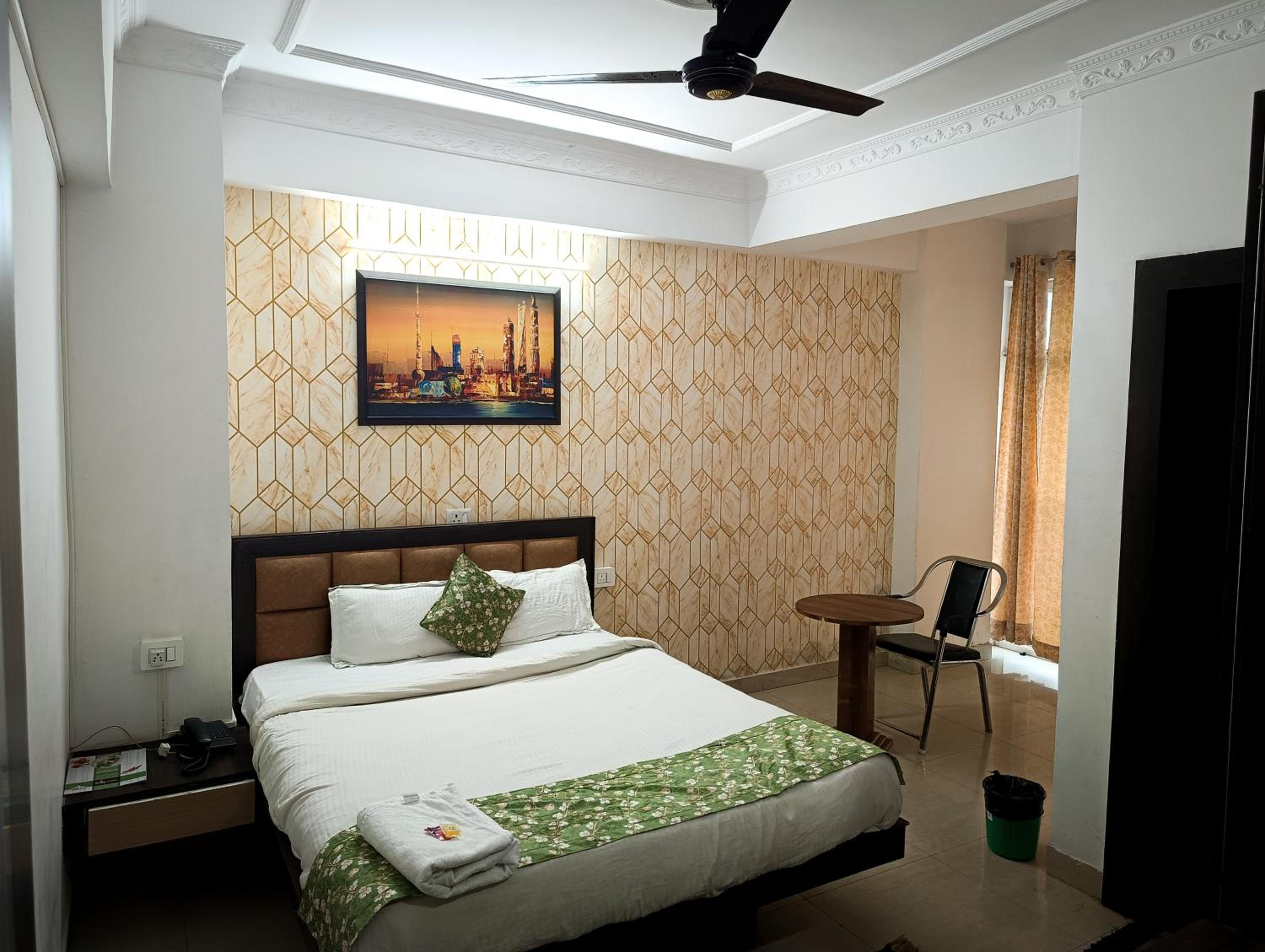 StayVilla Royal Executive Rooms
