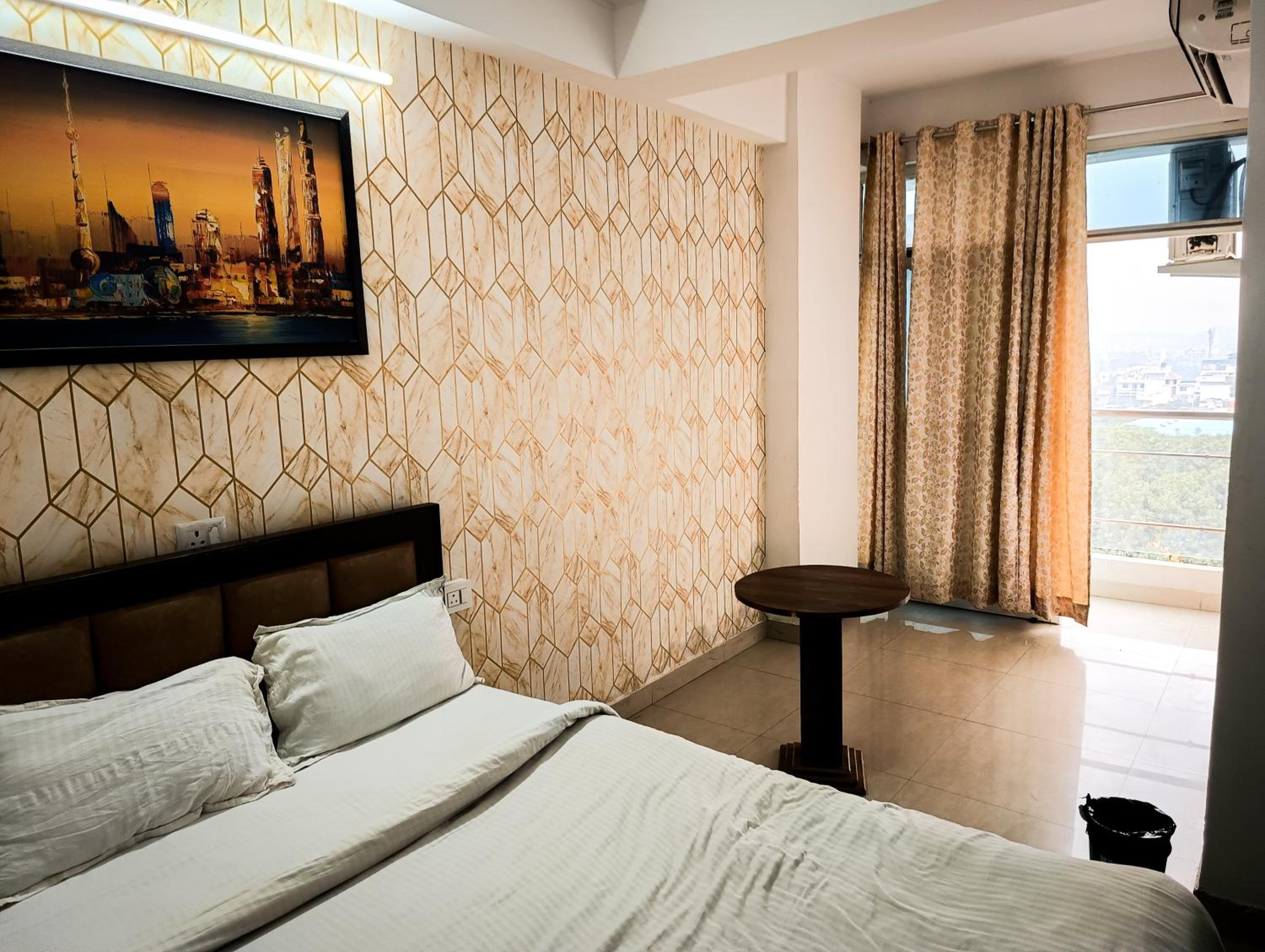 StayVilla Royal Executive Rooms