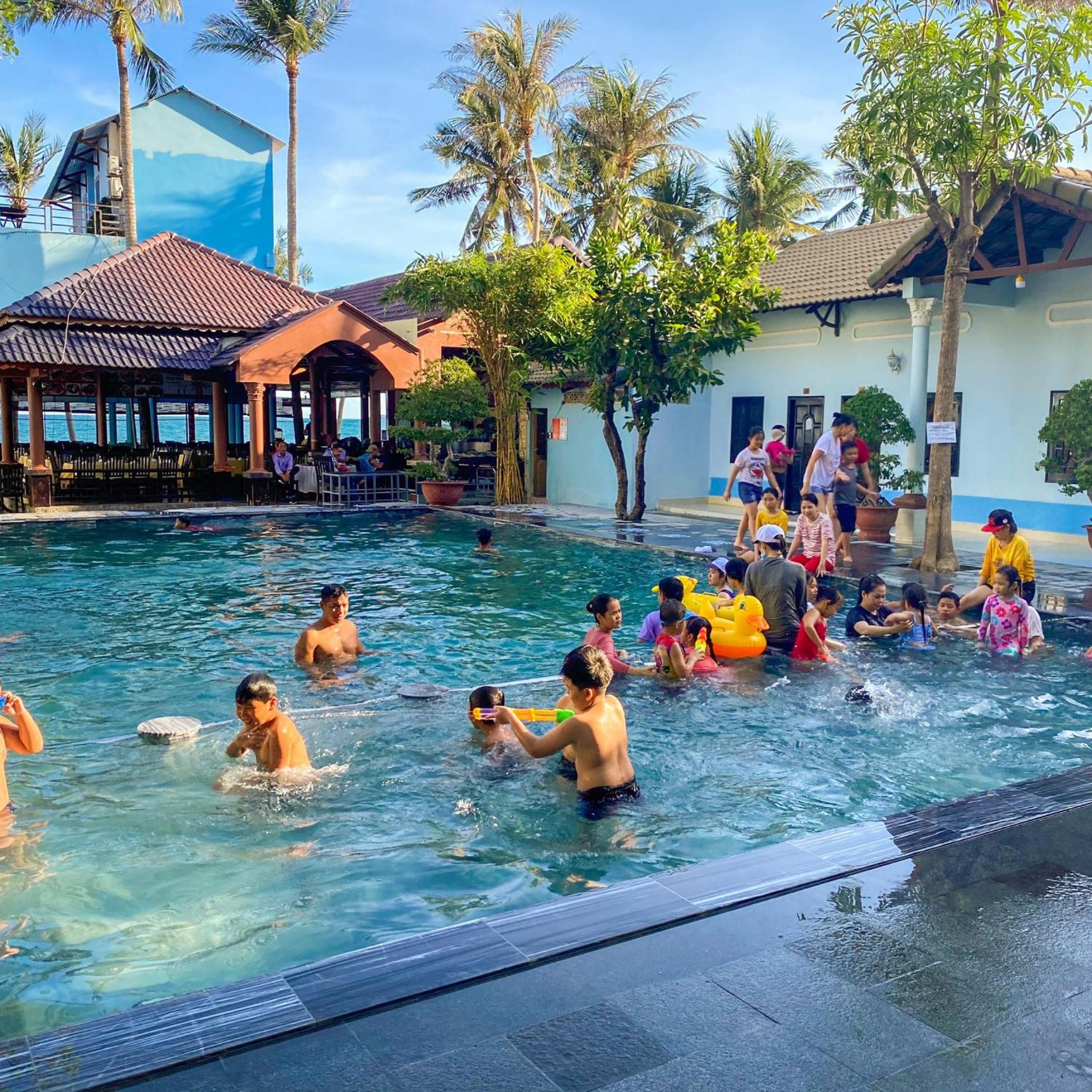 Sóng Biển Xanh Mũi Né Resort - by Bay Luxury