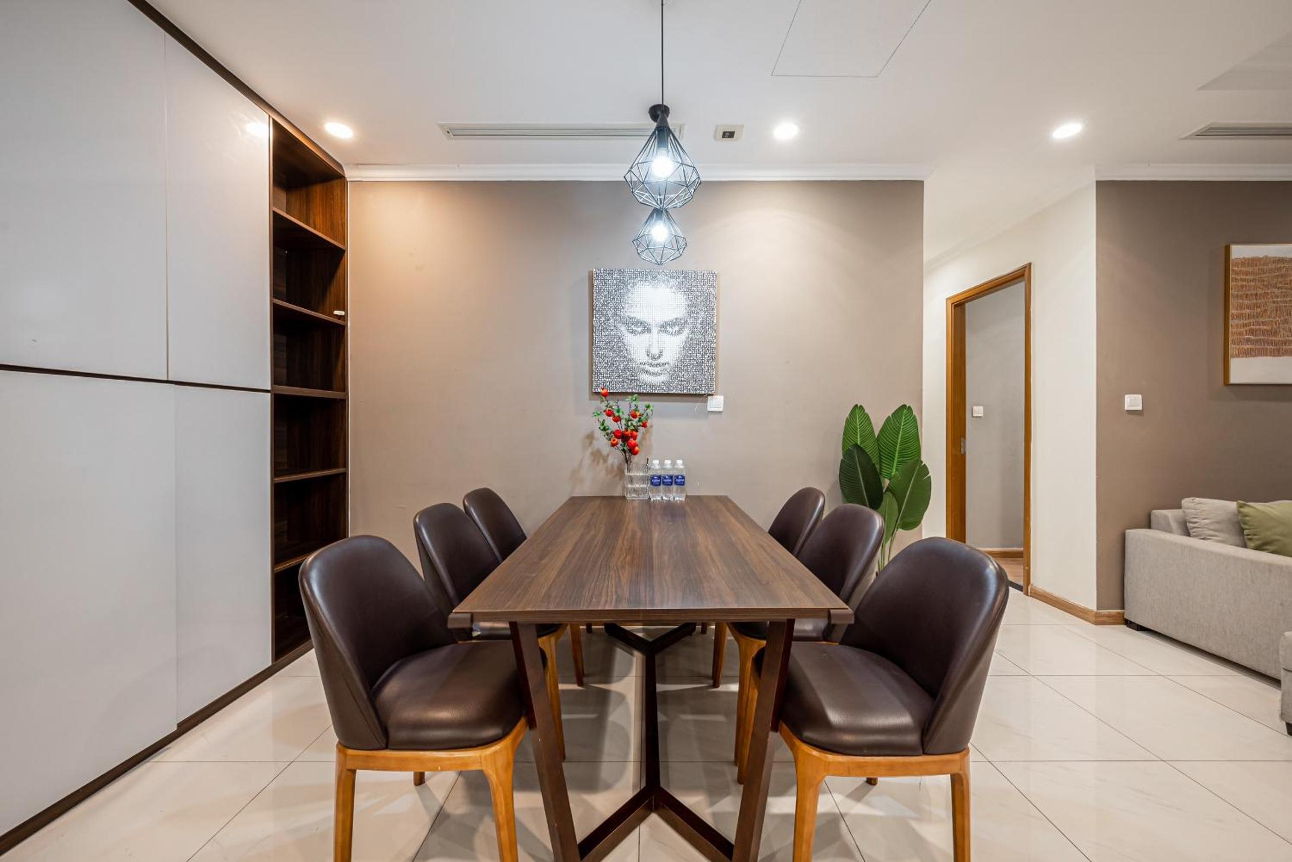 Luxury Apartment at Vinhomes Central Park