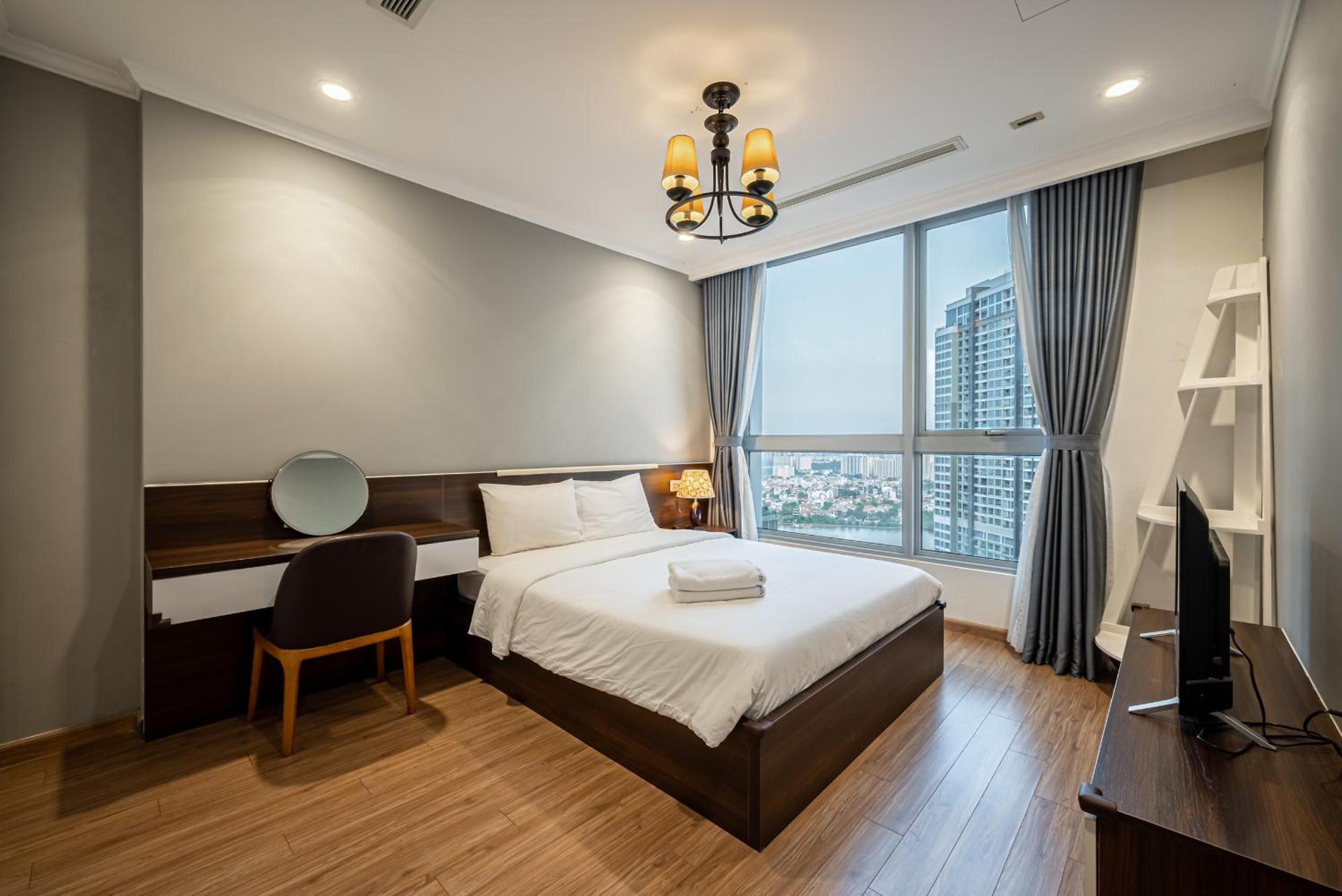Luxury Apartment at Vinhomes Central Park