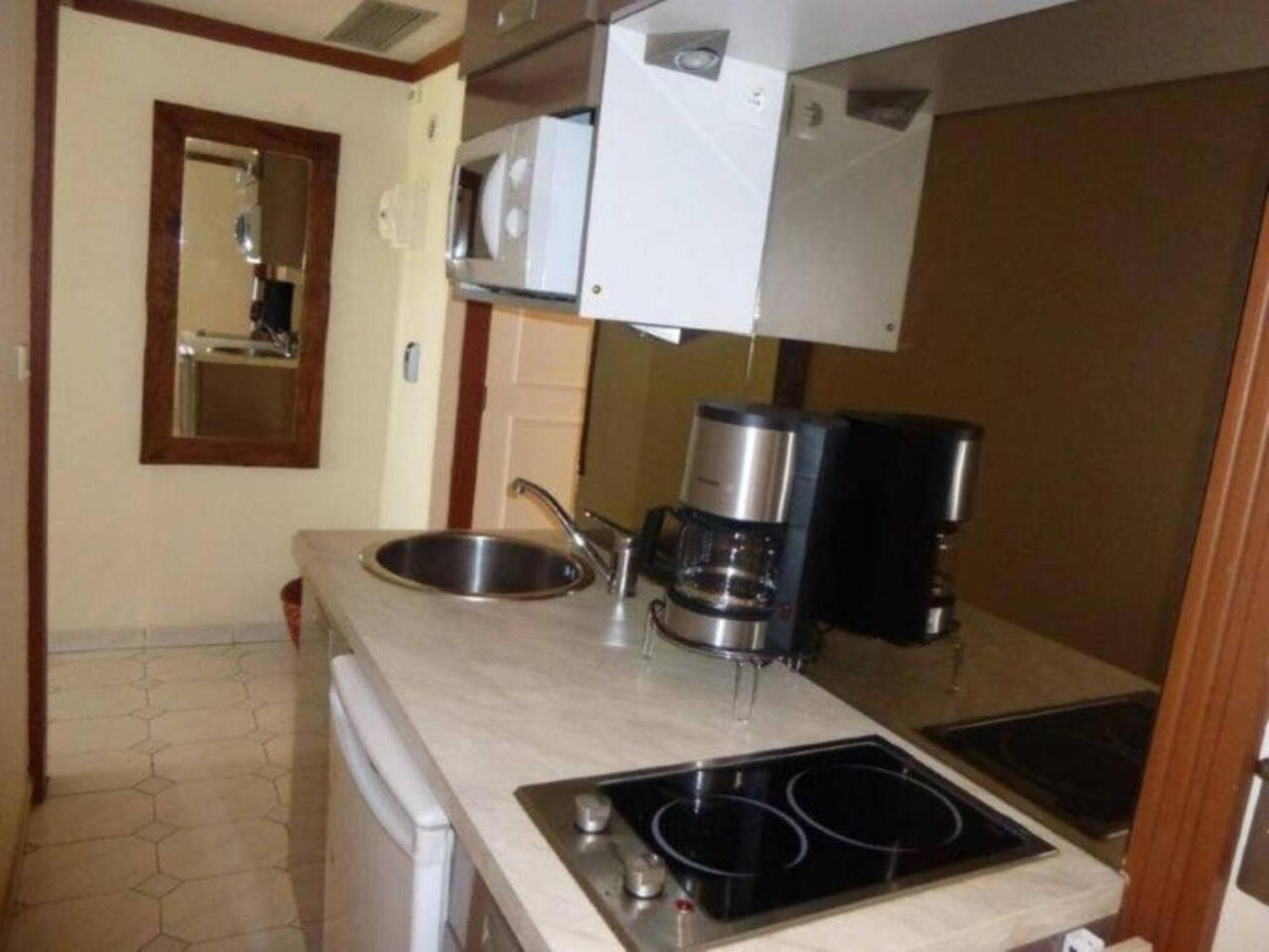 Appartement charmant a Saint Francois 43 m² avec piscine partagee view 4