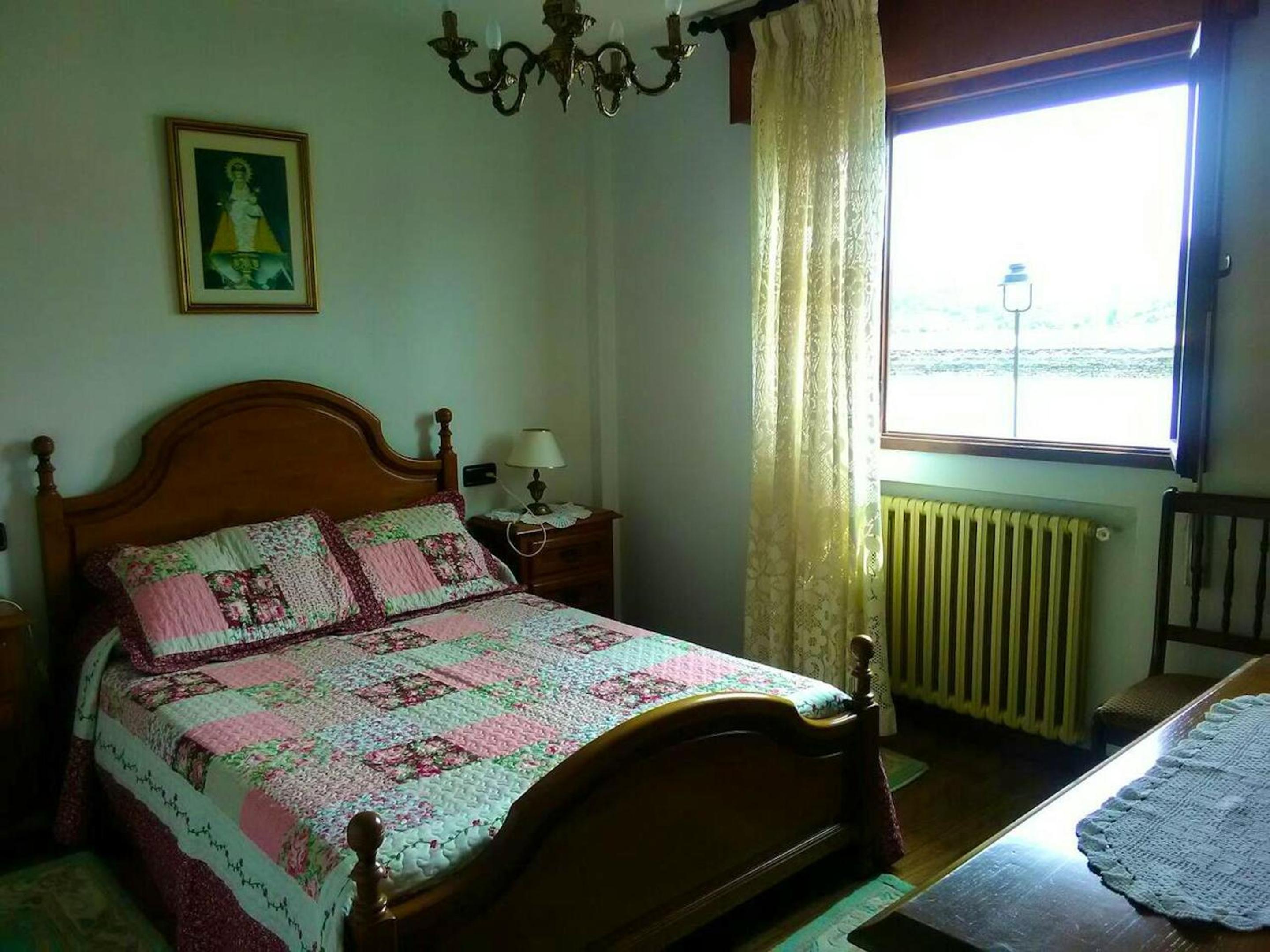 Charming house in Asturias with terrace and barbecue