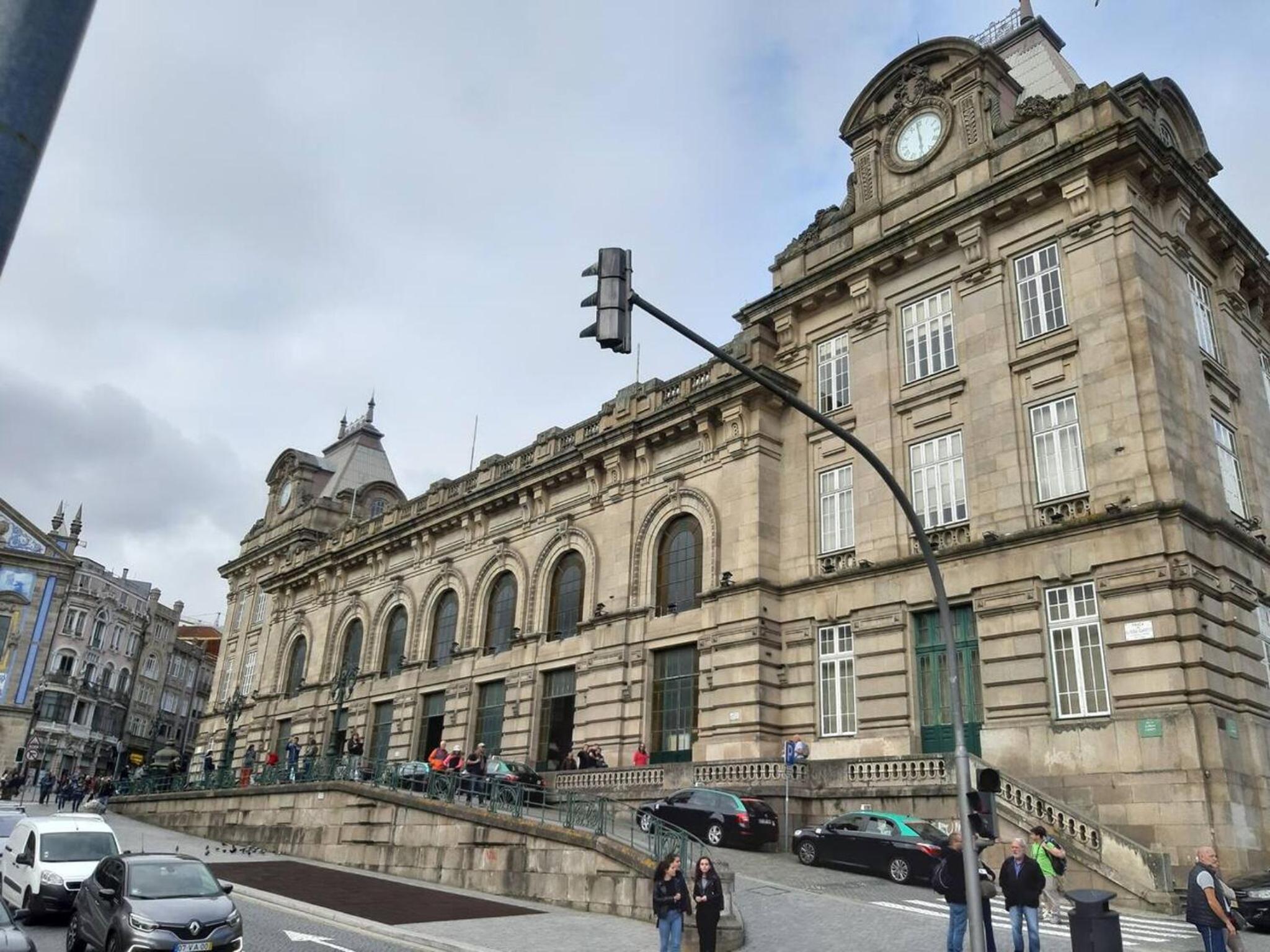 Cozy Apartment in Porto 40 m² with Closet view 2