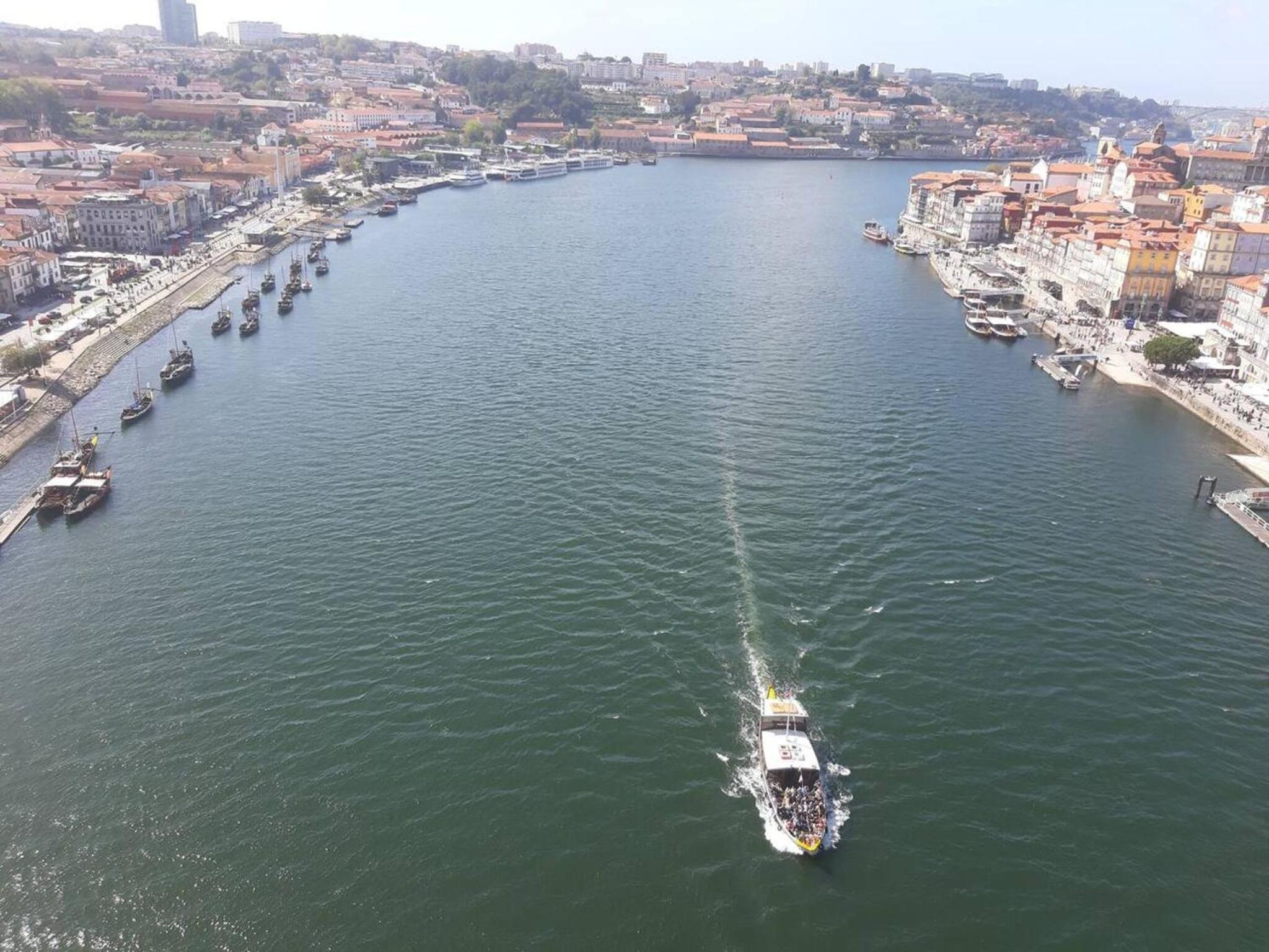 Cozy Apartment in Porto 40 m² with Closet view 5