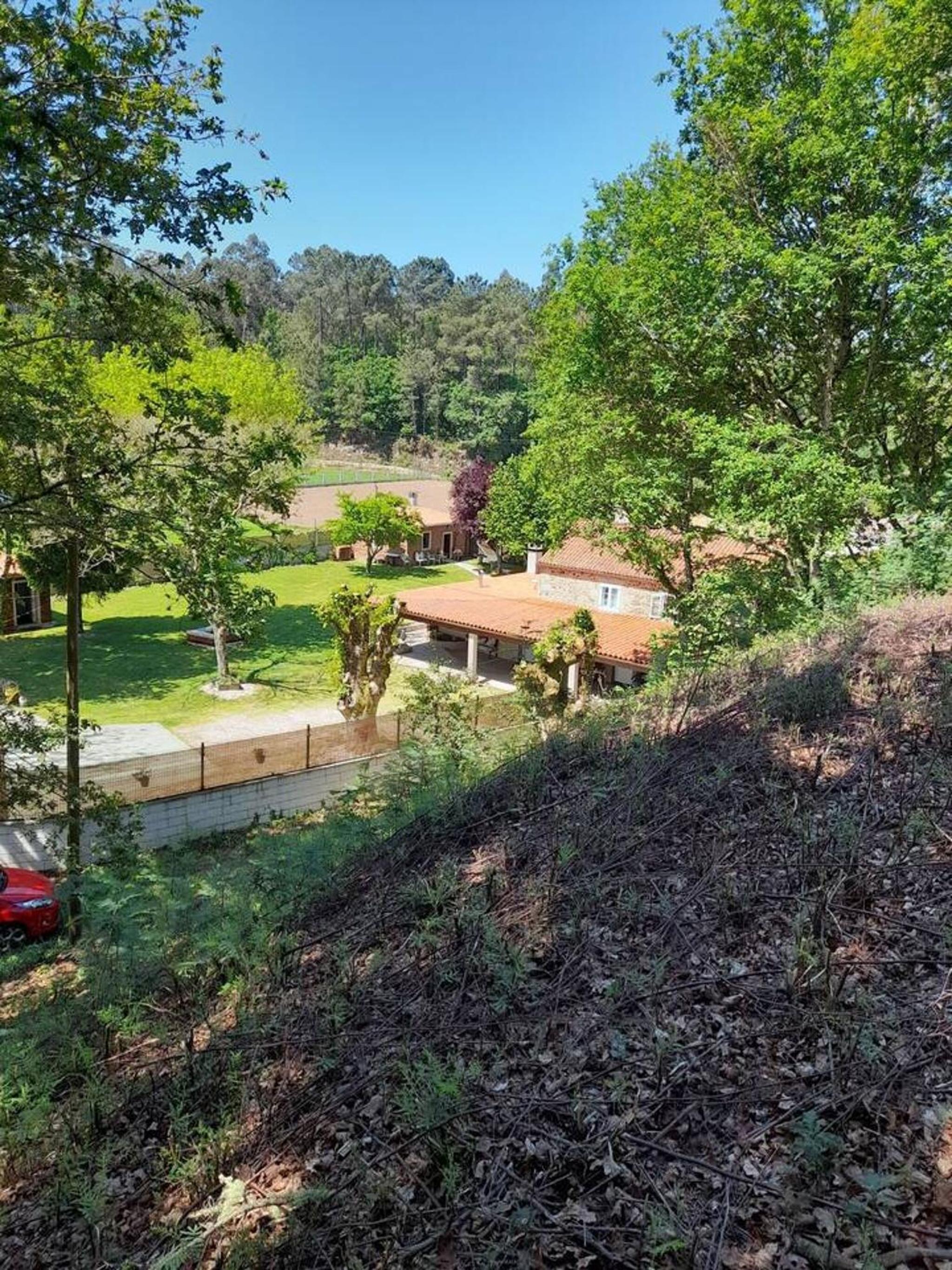 Charming Chalet in A Estrada with Private Pool