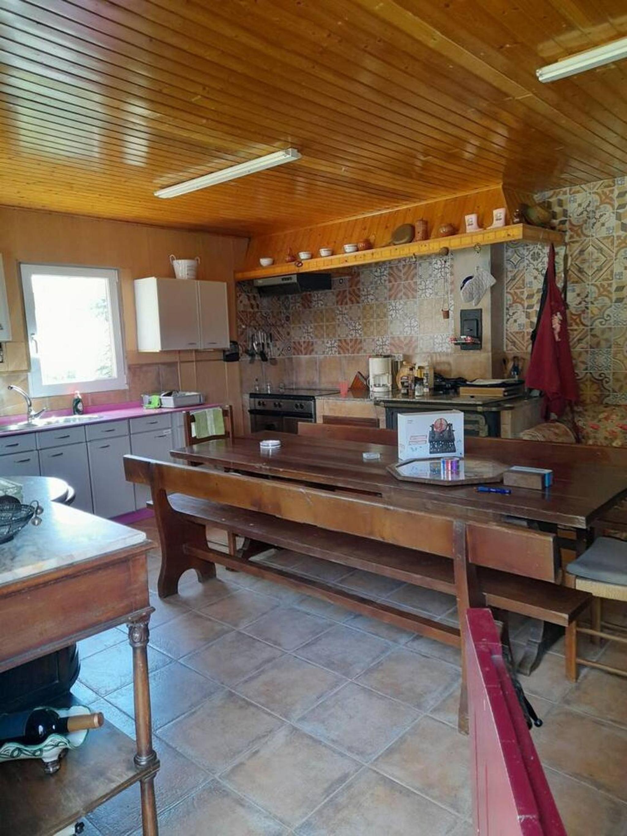 Charming Chalet in A Estrada with Private Pool