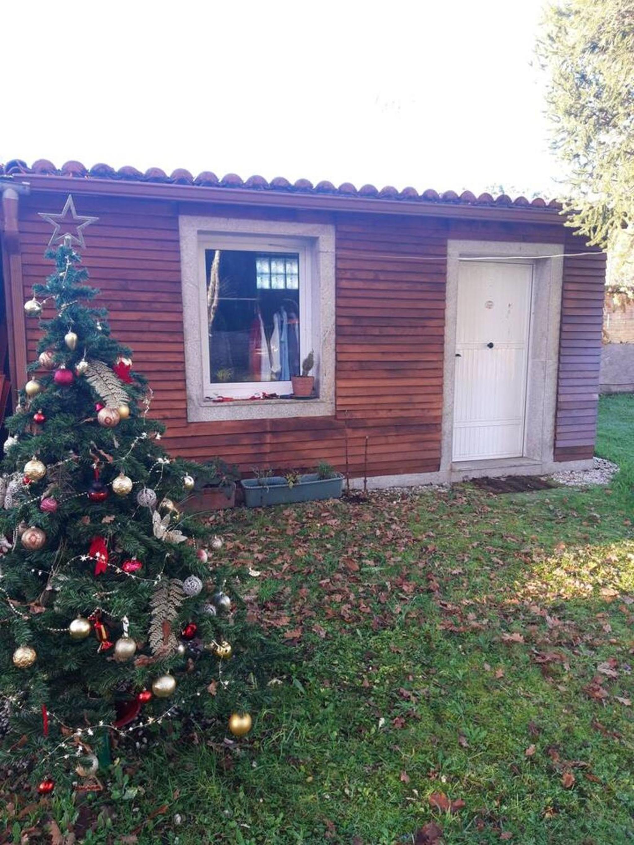 Charming Chalet in A Estrada with Private Pool