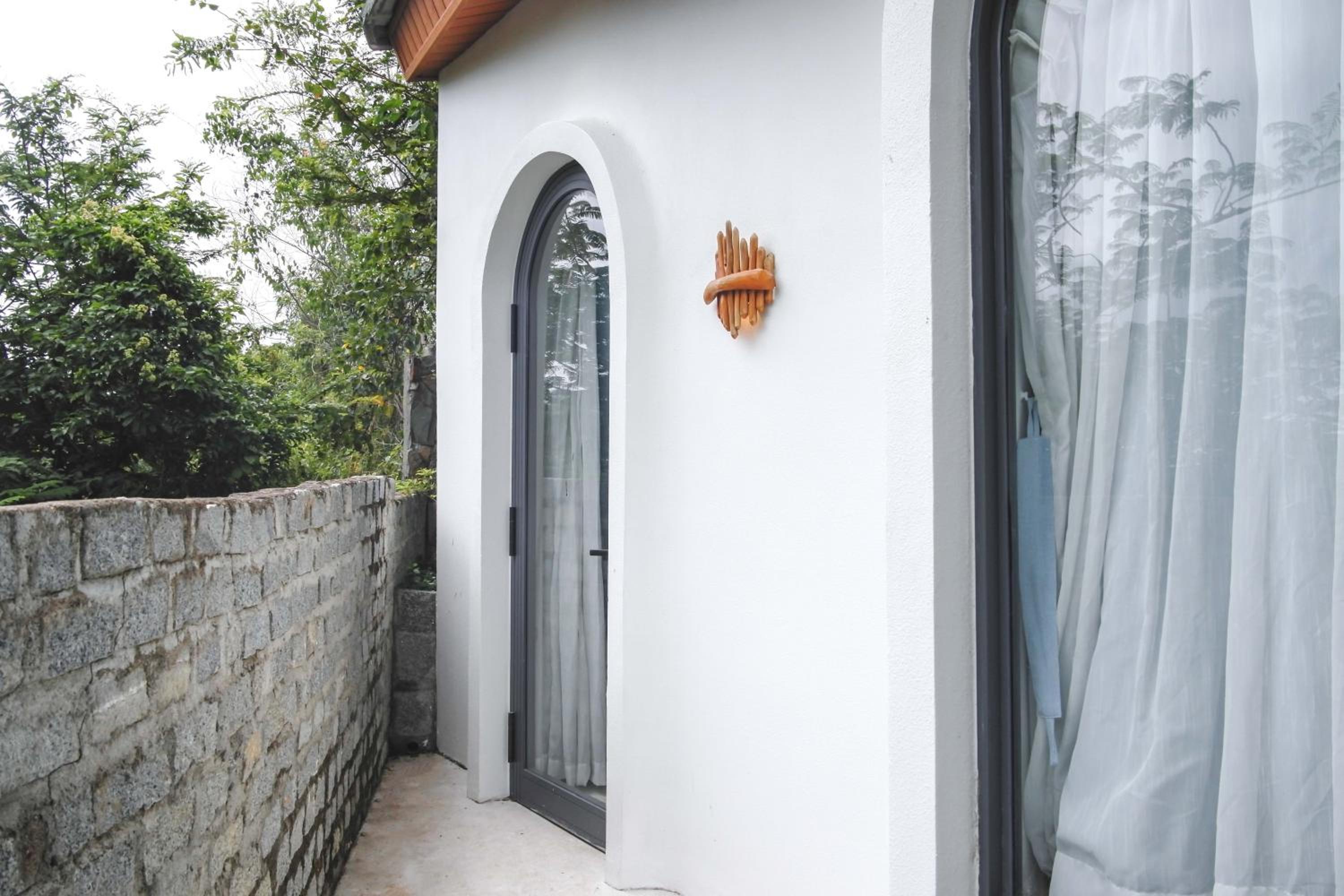 Eroska Villa view 4