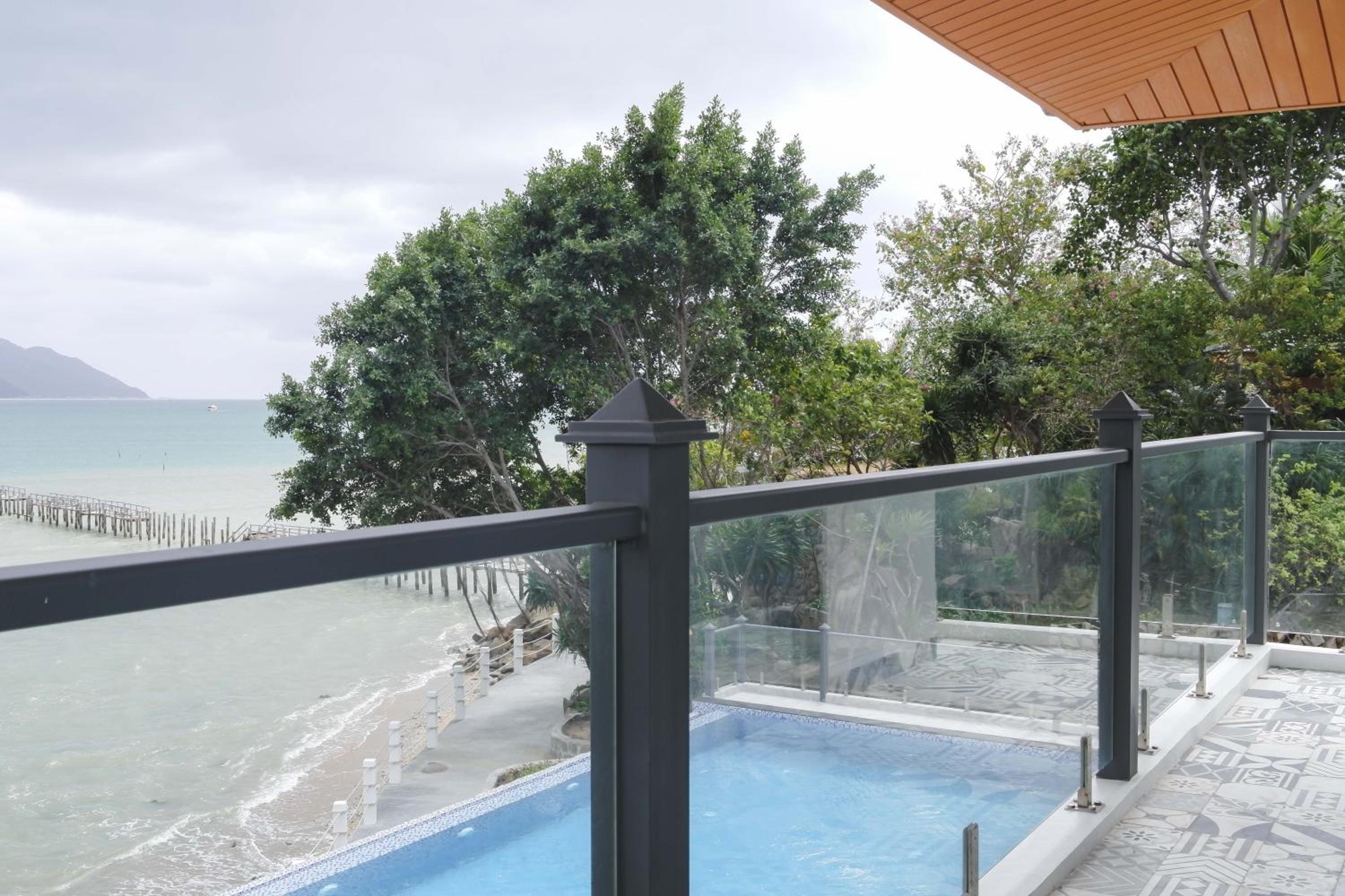 Eroska Villa view 2