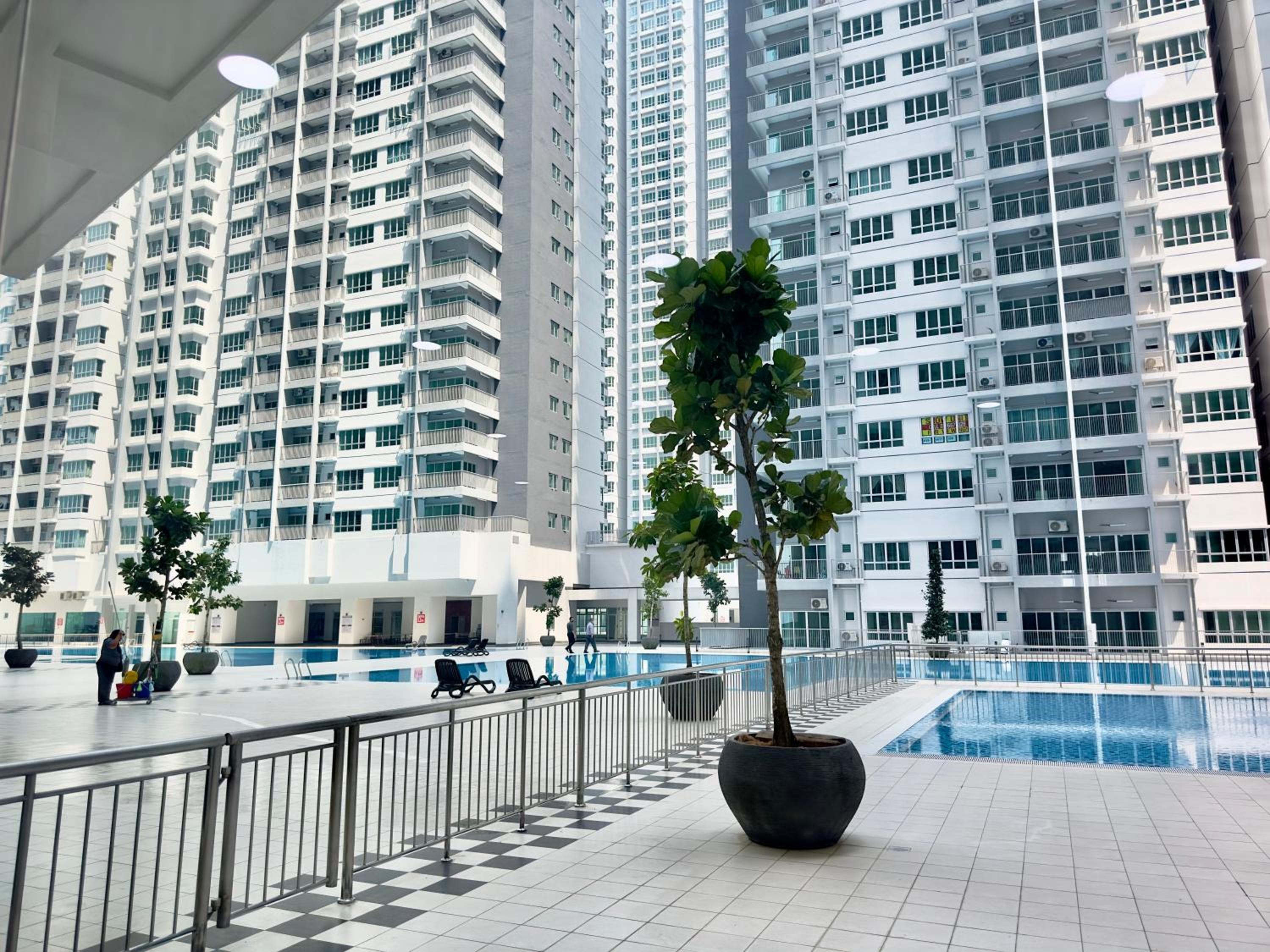Razak City Residences, Sungai Besi by Rverse Suite