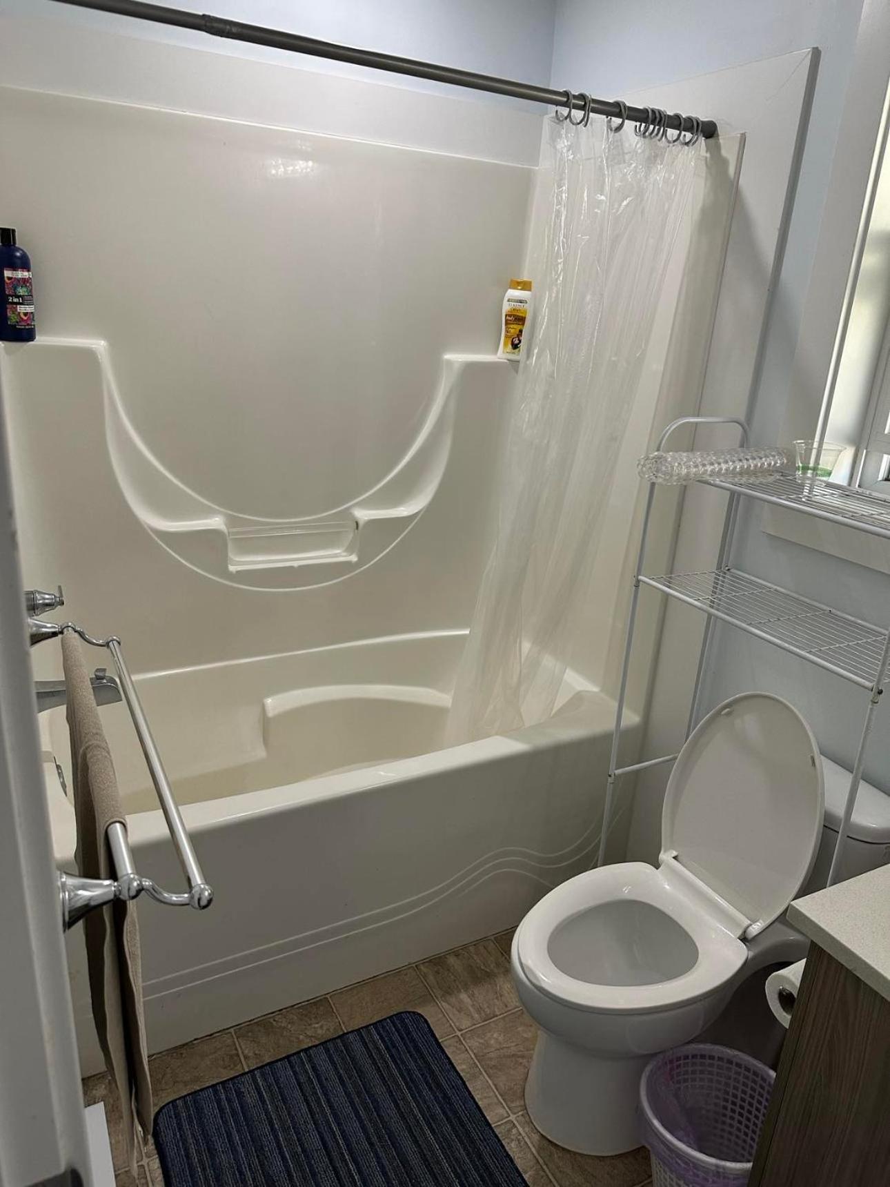 Guest Suite - Private Retreat - J-1