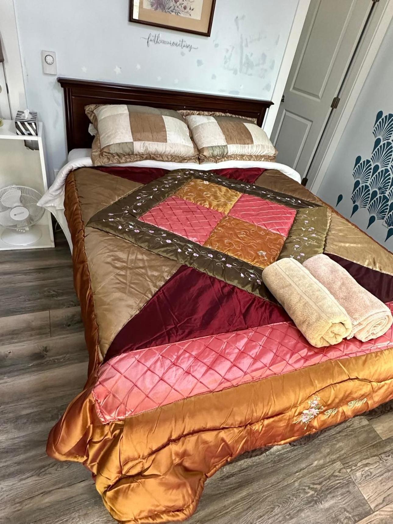 Guest Suite - Private Retreat - J-1