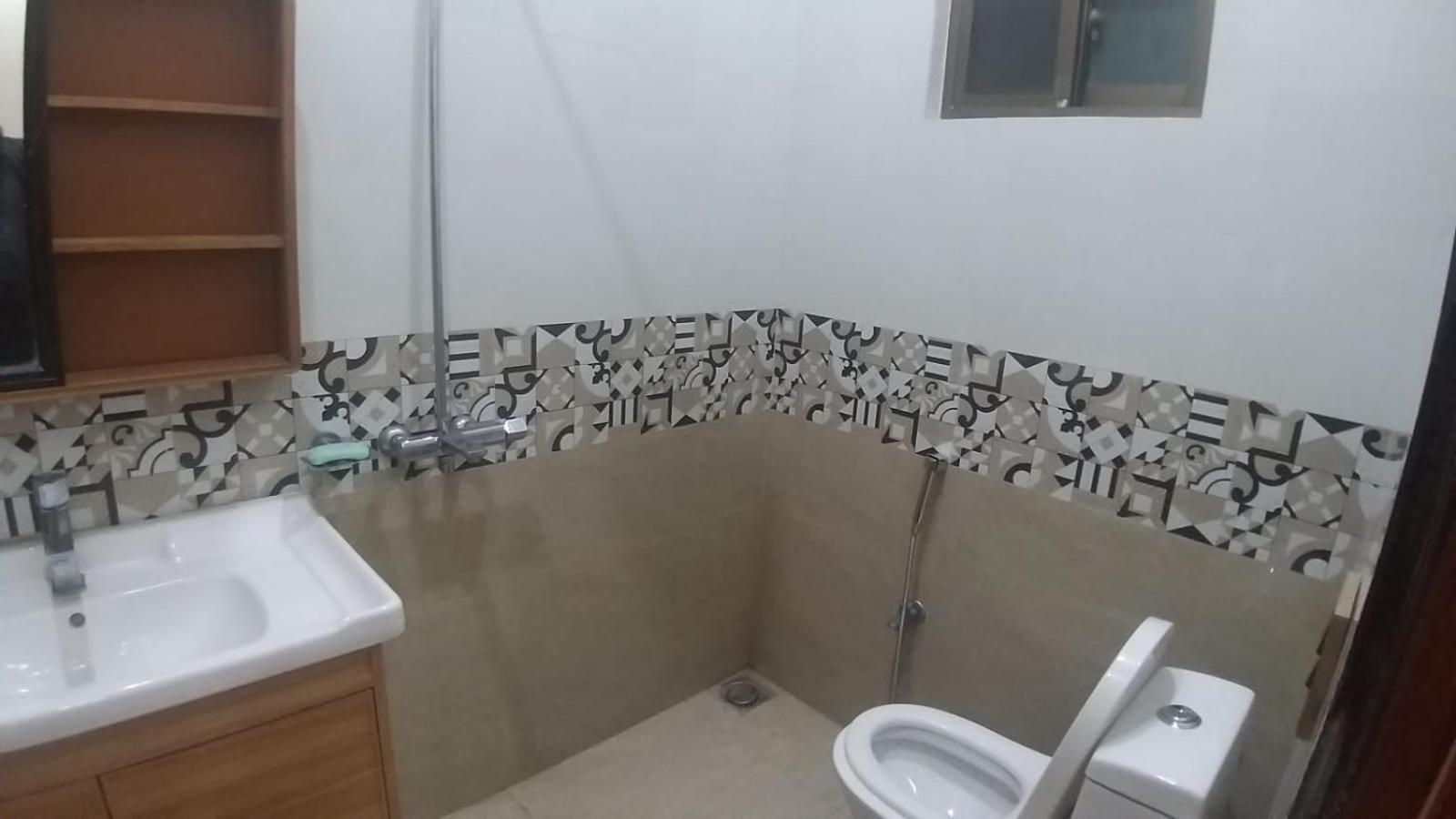 7-Bedroom Vacation Home in Johar Town view 5