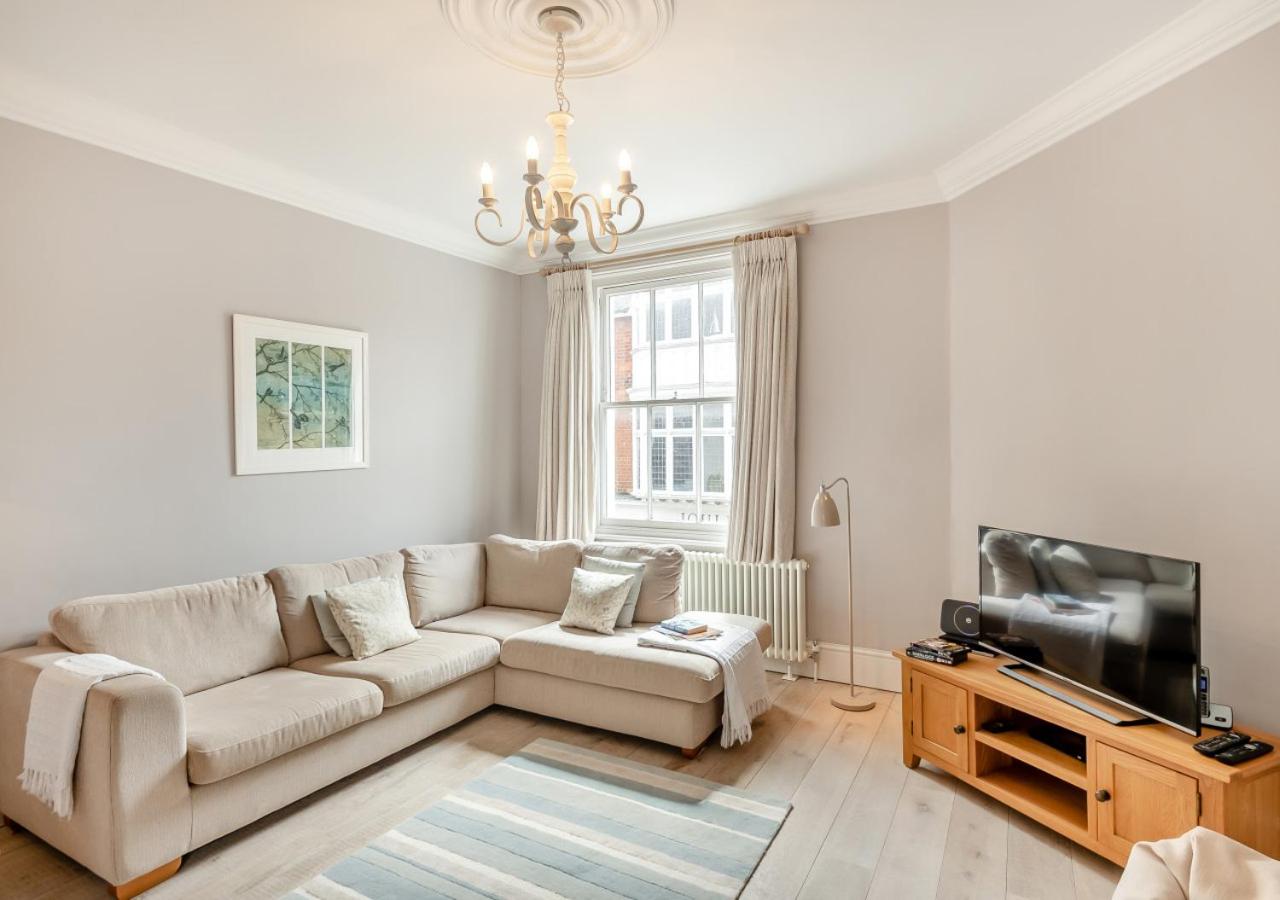 3 Bed in Southwold oc-vth