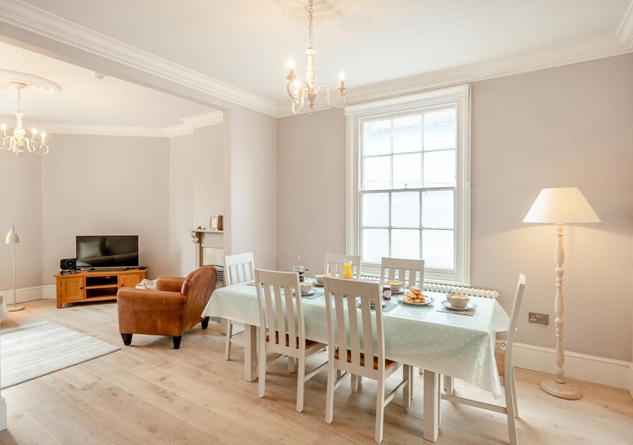 3 Bed in Southwold oc-vth