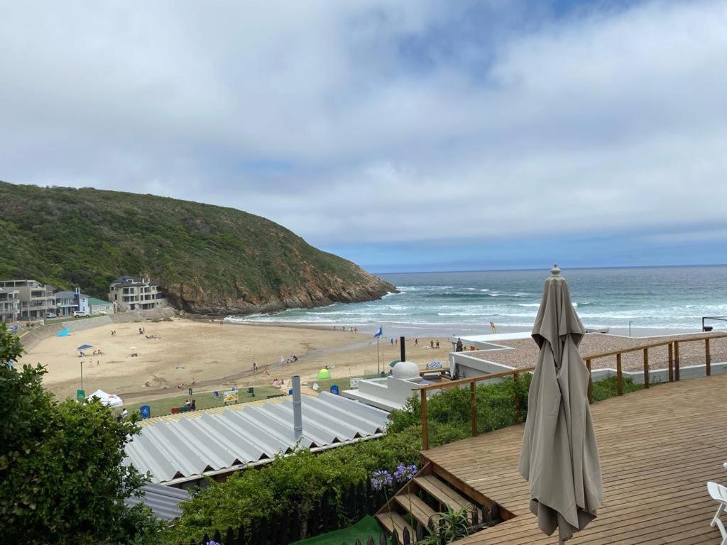 MakiSaki Beach House