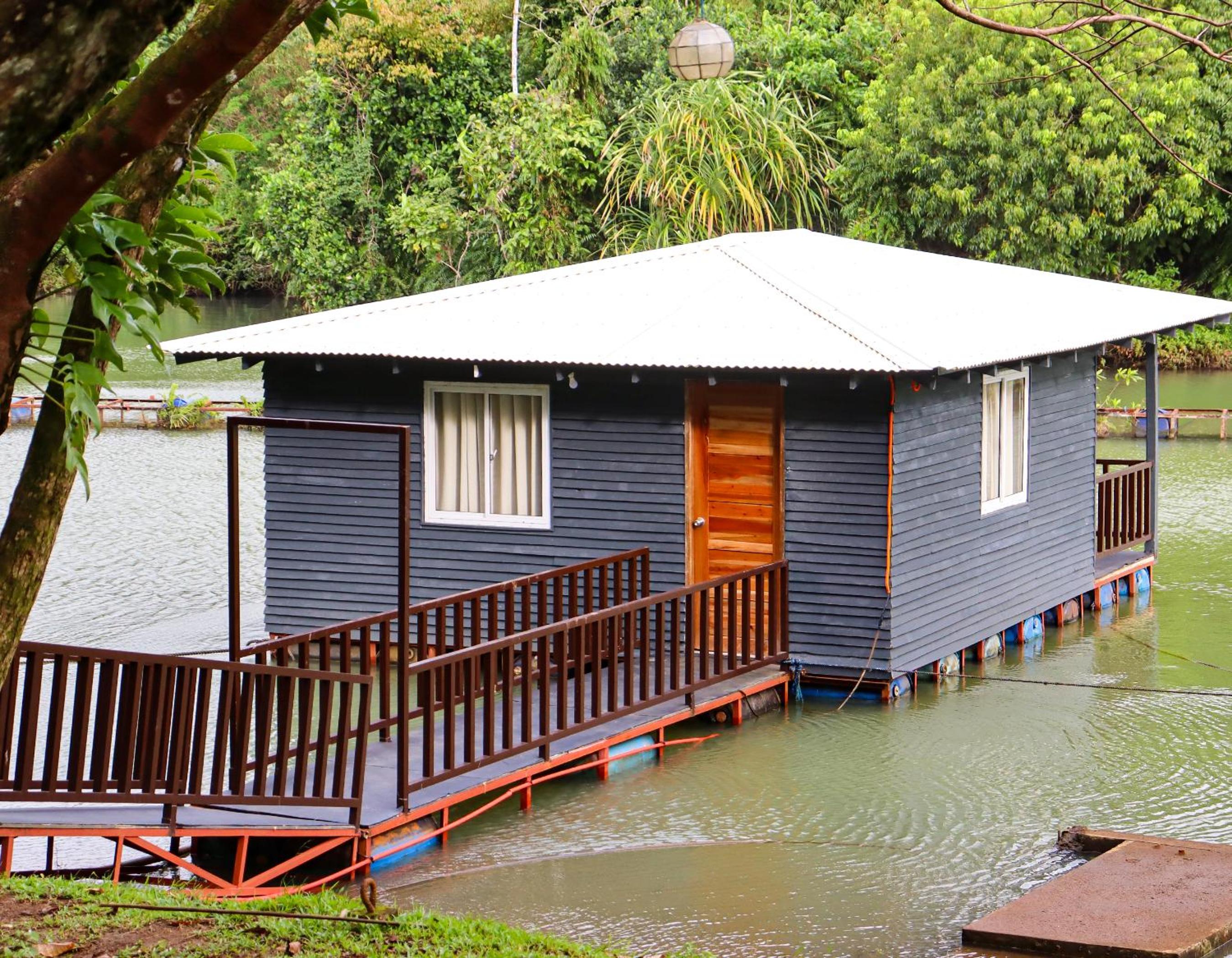 Caliraya Mountain Lake Resort