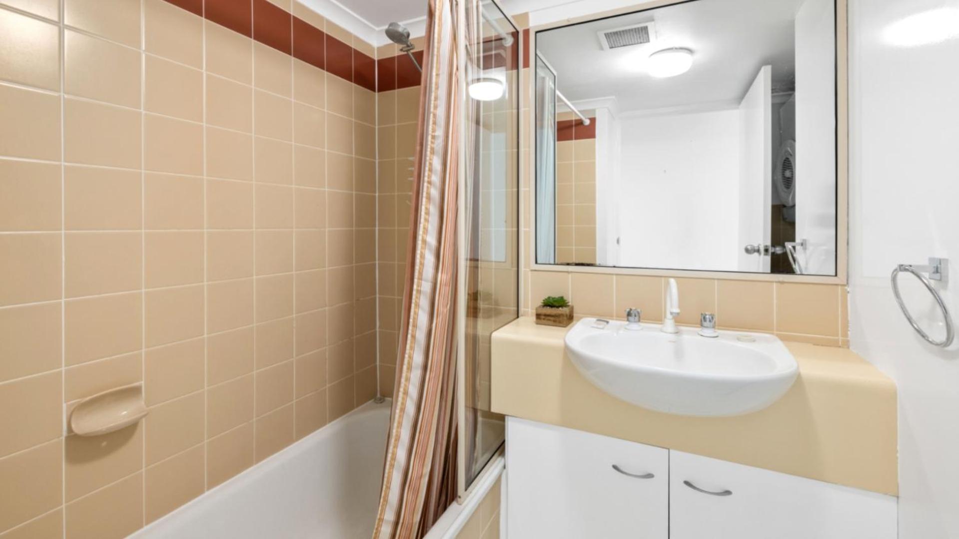 Beachside Unit With Air Con