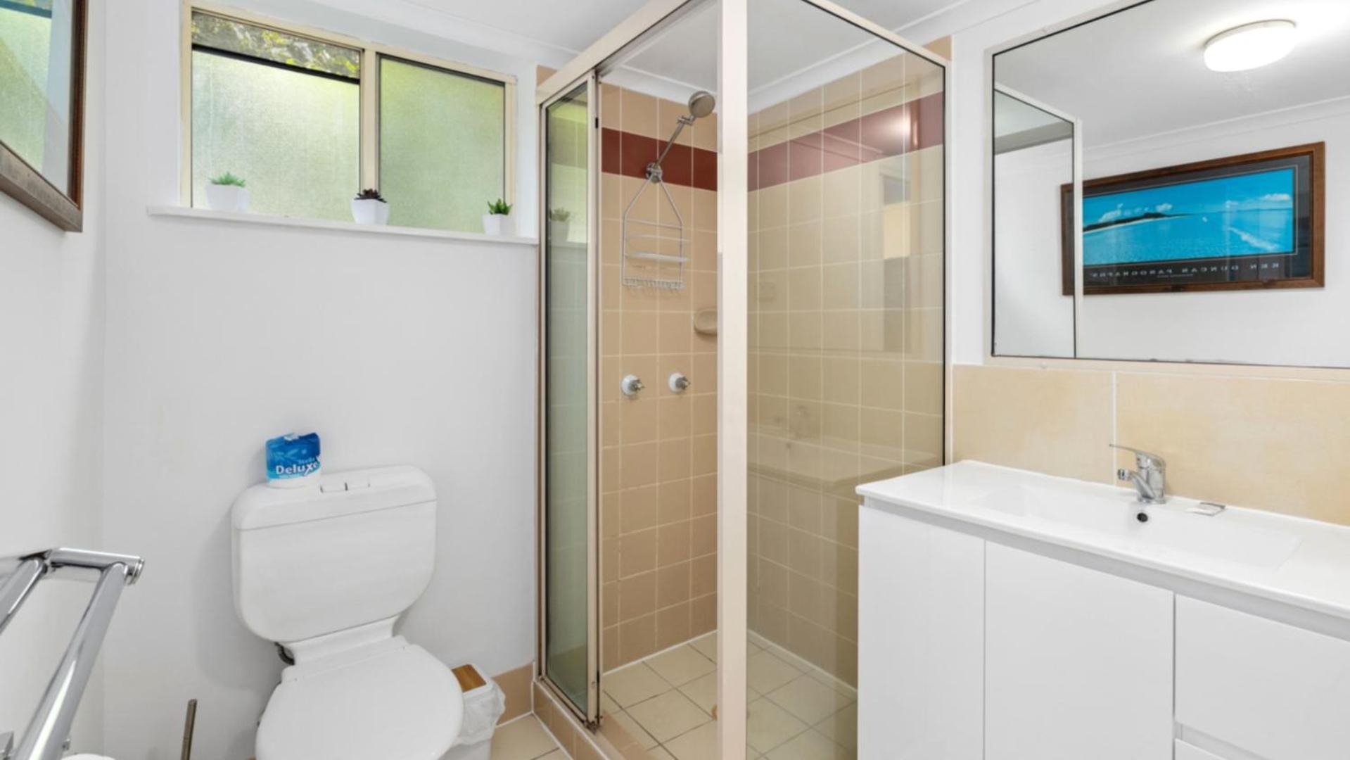 Beachside Unit With Air Con