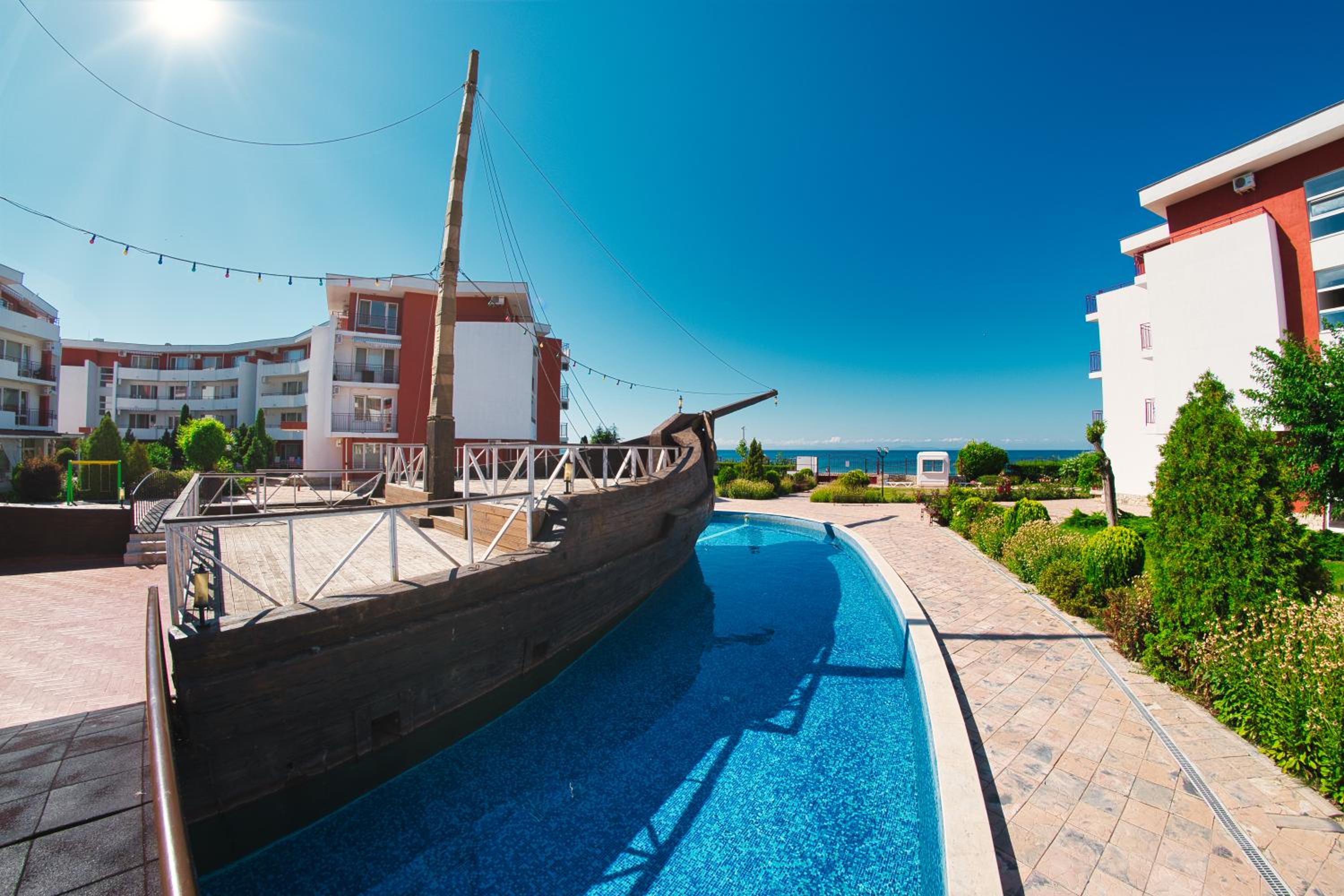 Privillege Fort Noks Beach Apartments