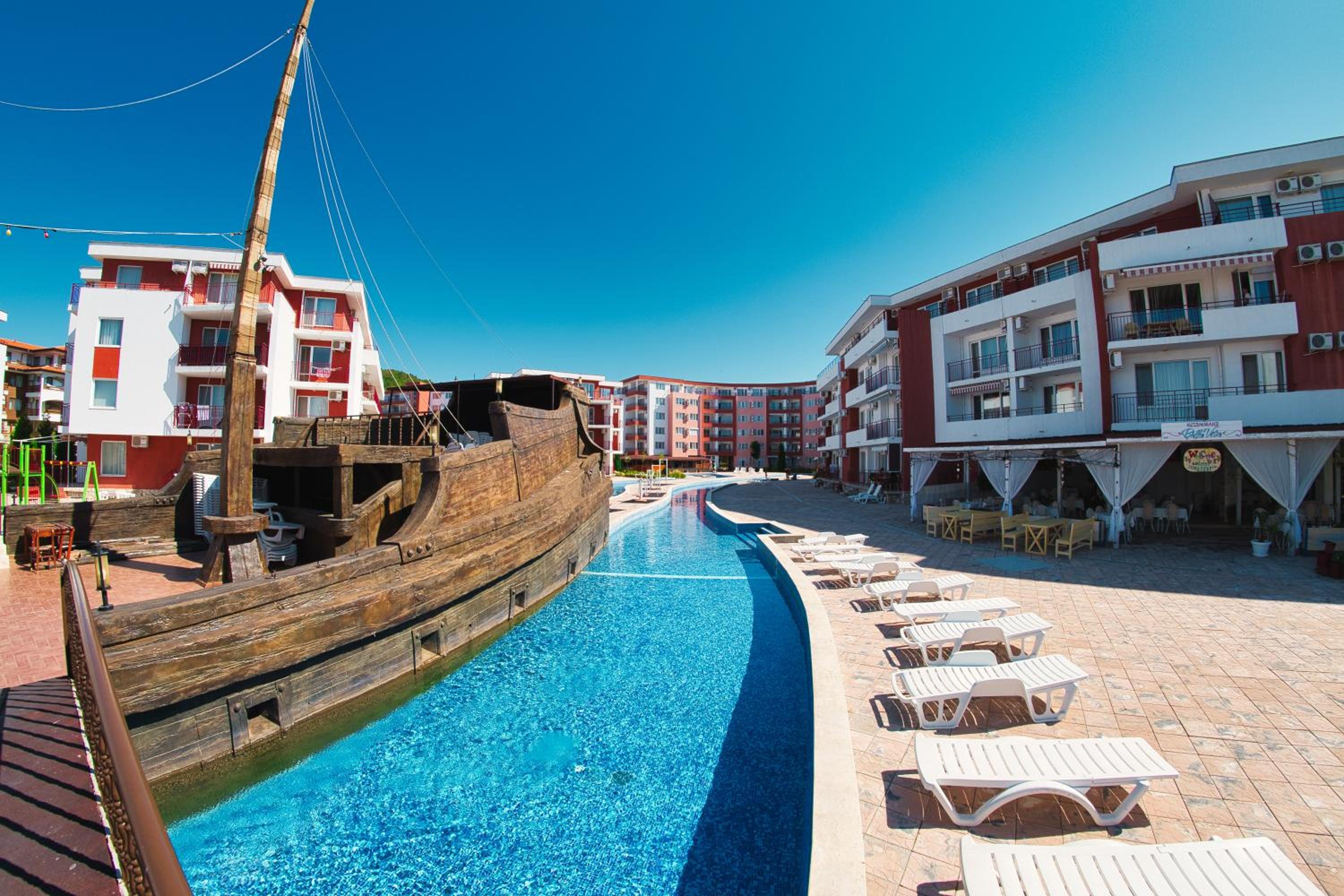 Privillege Fort Noks Beach Apartments