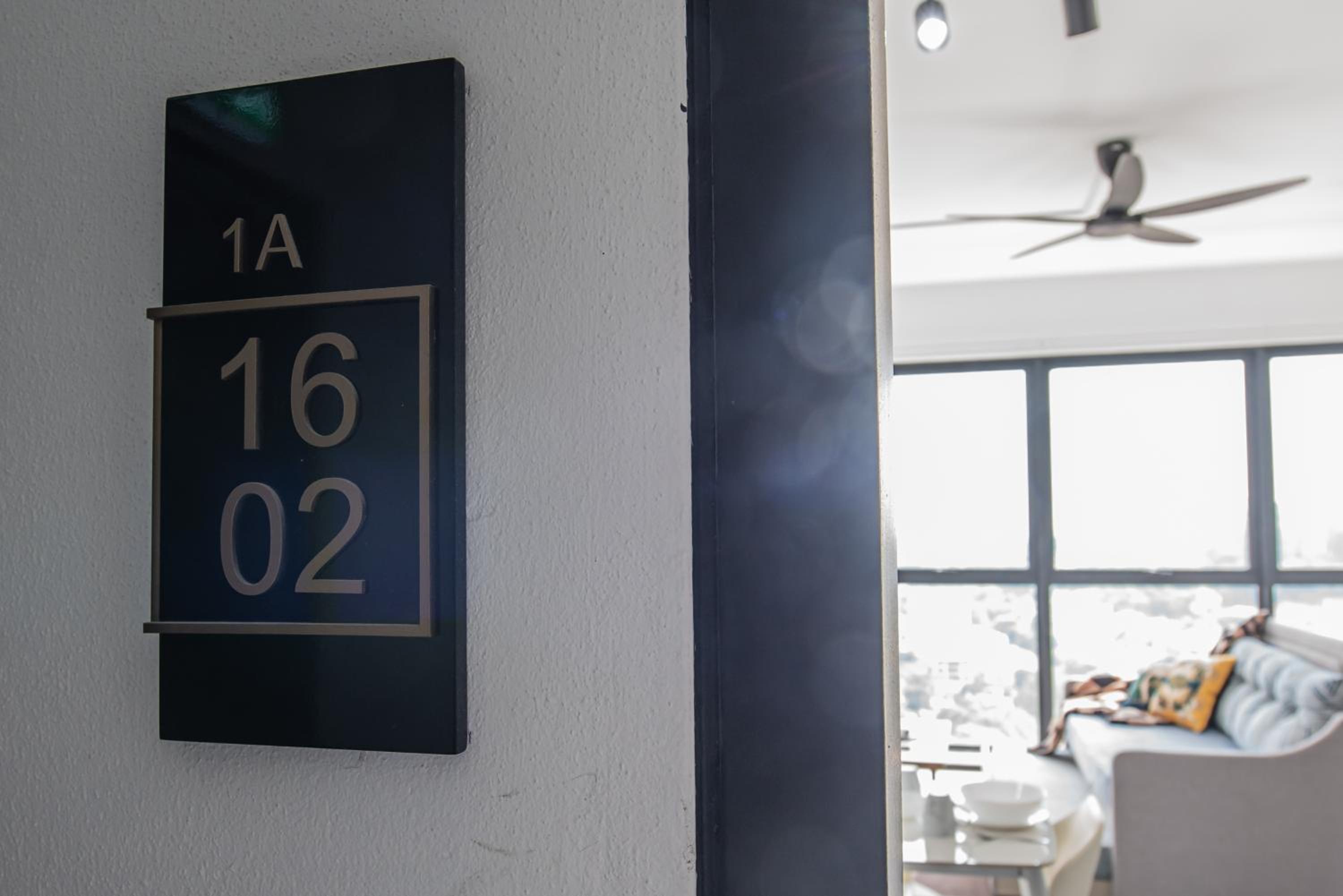 DeLuma-Urban Suites, photo 18