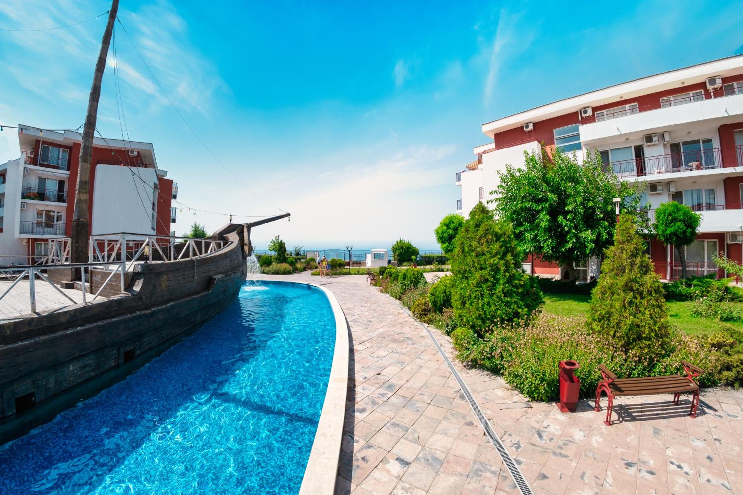 Privillege Fort Noks Beach Apartments