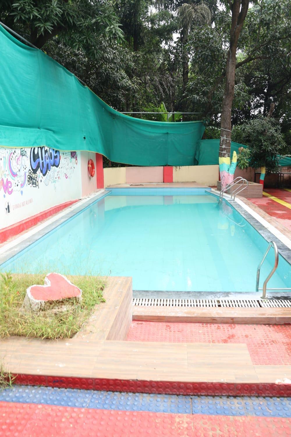 Vellankani Resort Gorai photo 4