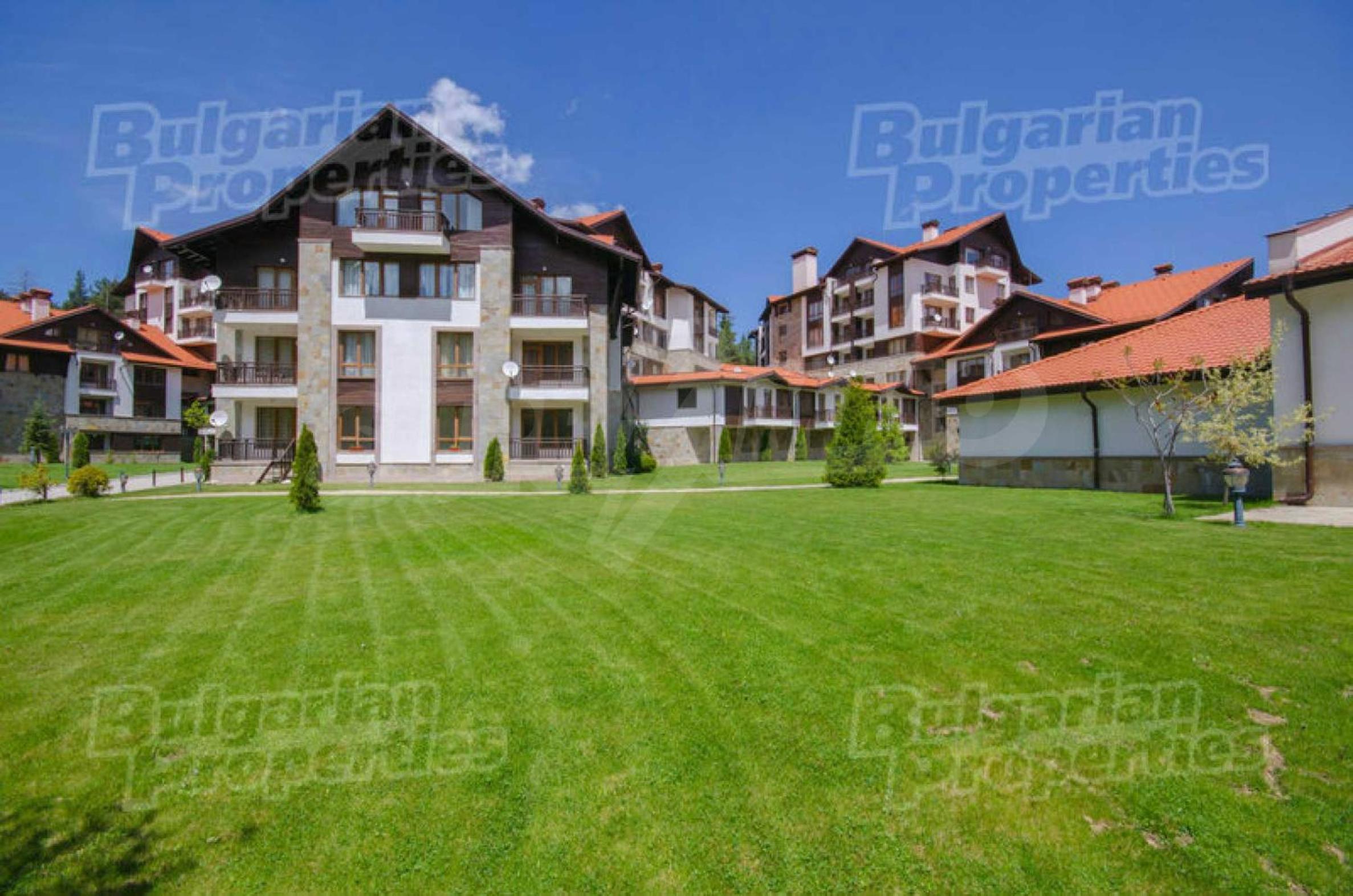 BH and Semiramida Ski Apartment