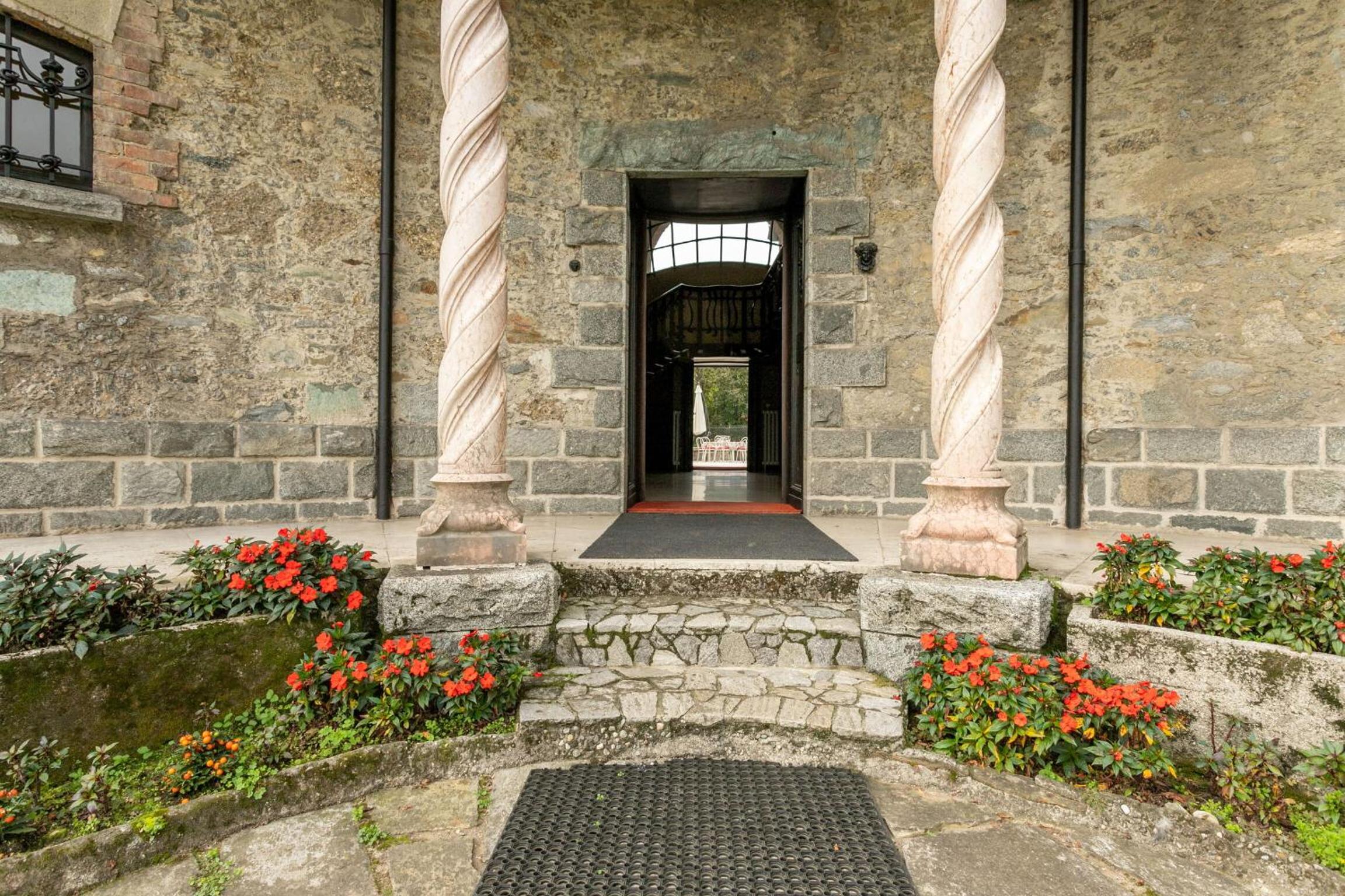 Villa Rocchetta by Halldis