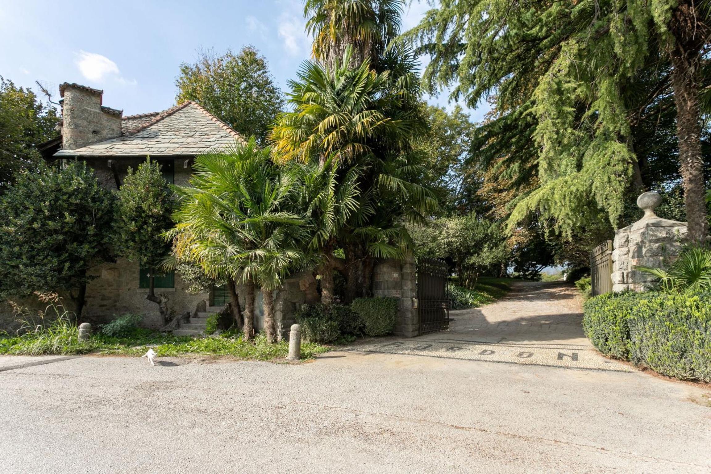 Villa Rocchetta by Halldis