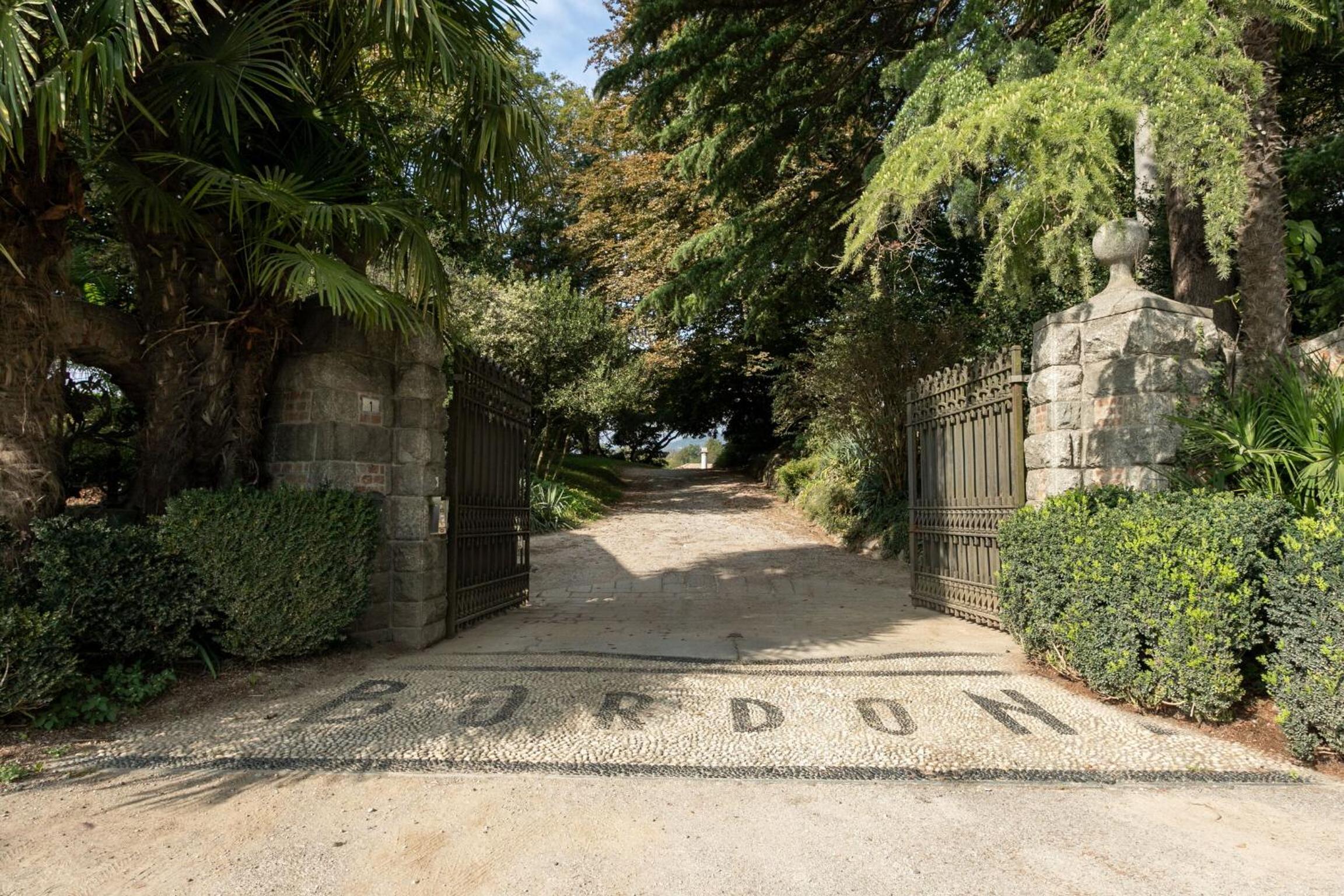 Villa Rocchetta by Halldis