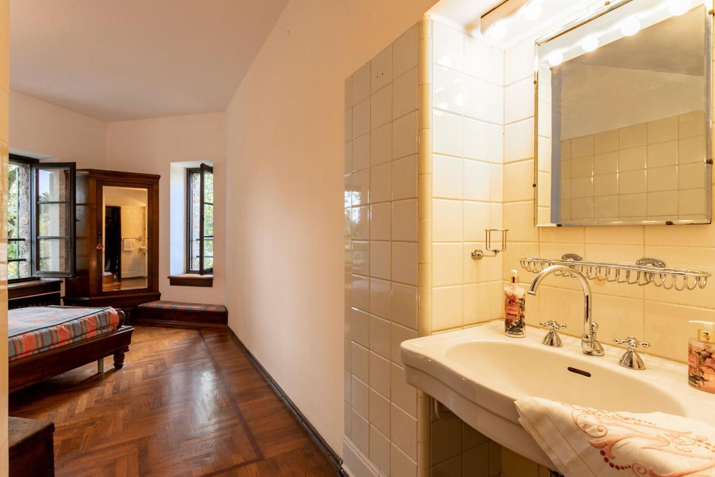 Villa Rocchetta by Halldis