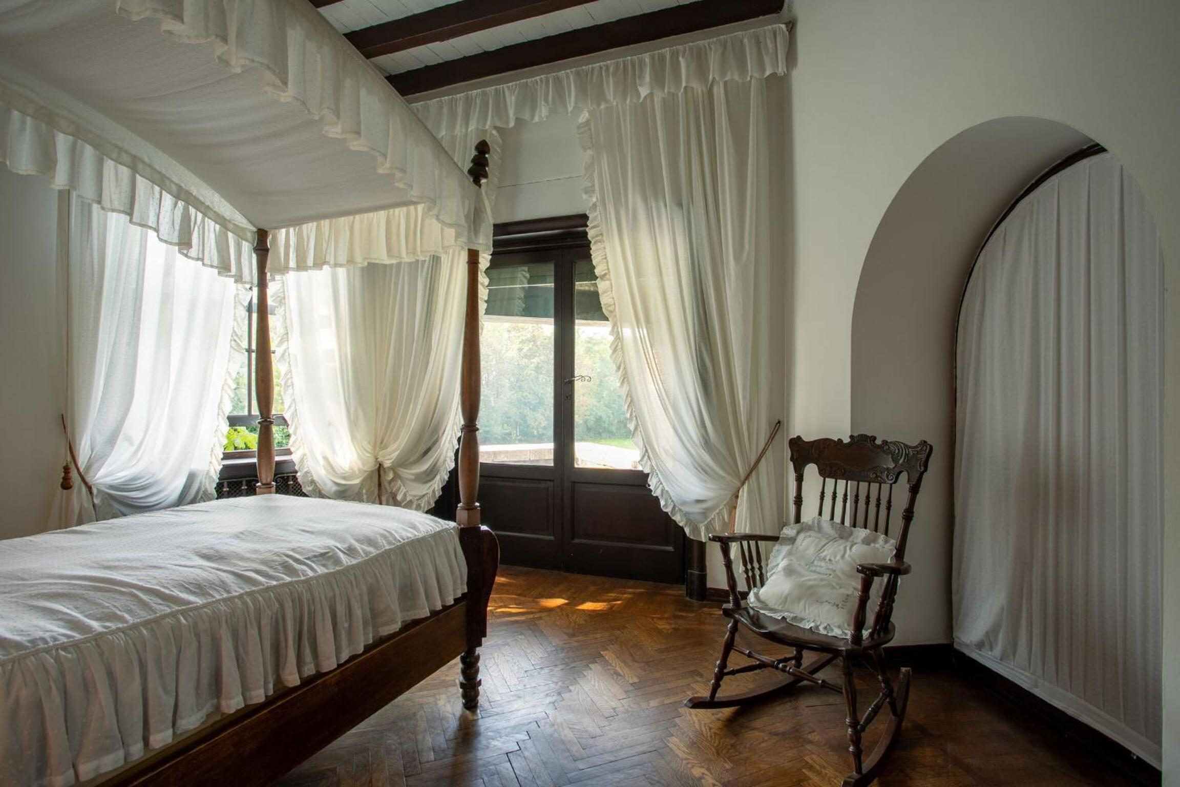Villa Rocchetta by Halldis