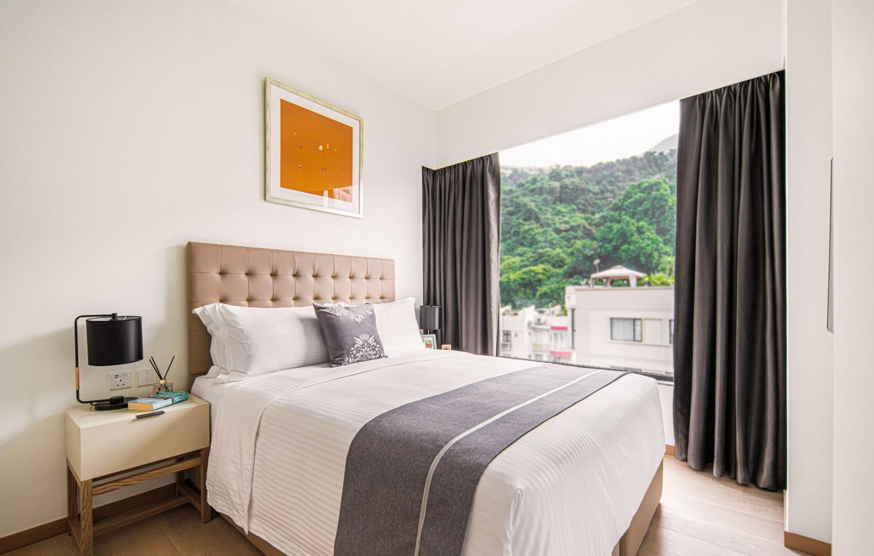 Eaton Residences, Blue Pool Road