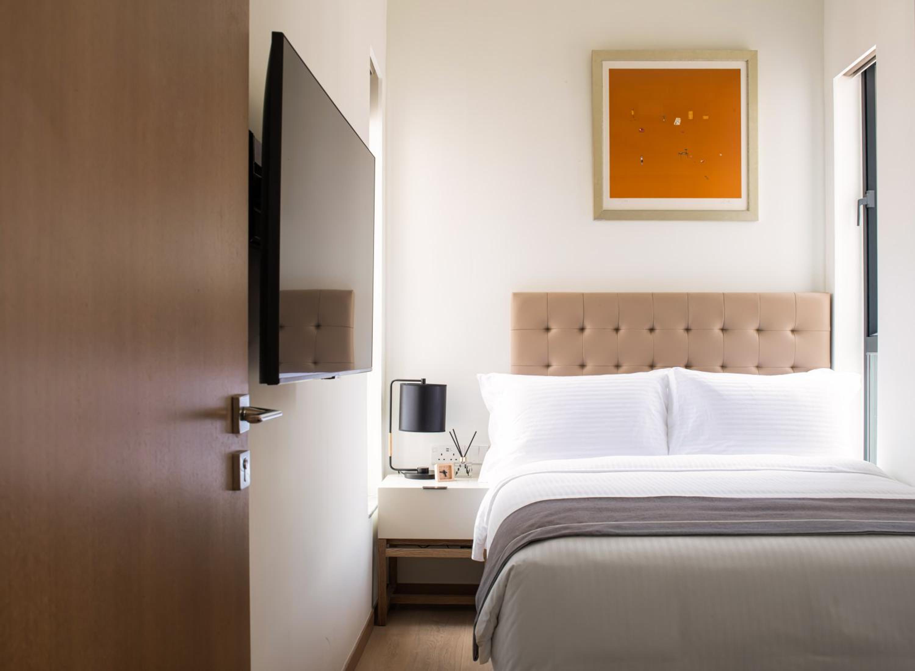 Eaton Residences, Blue Pool Road
