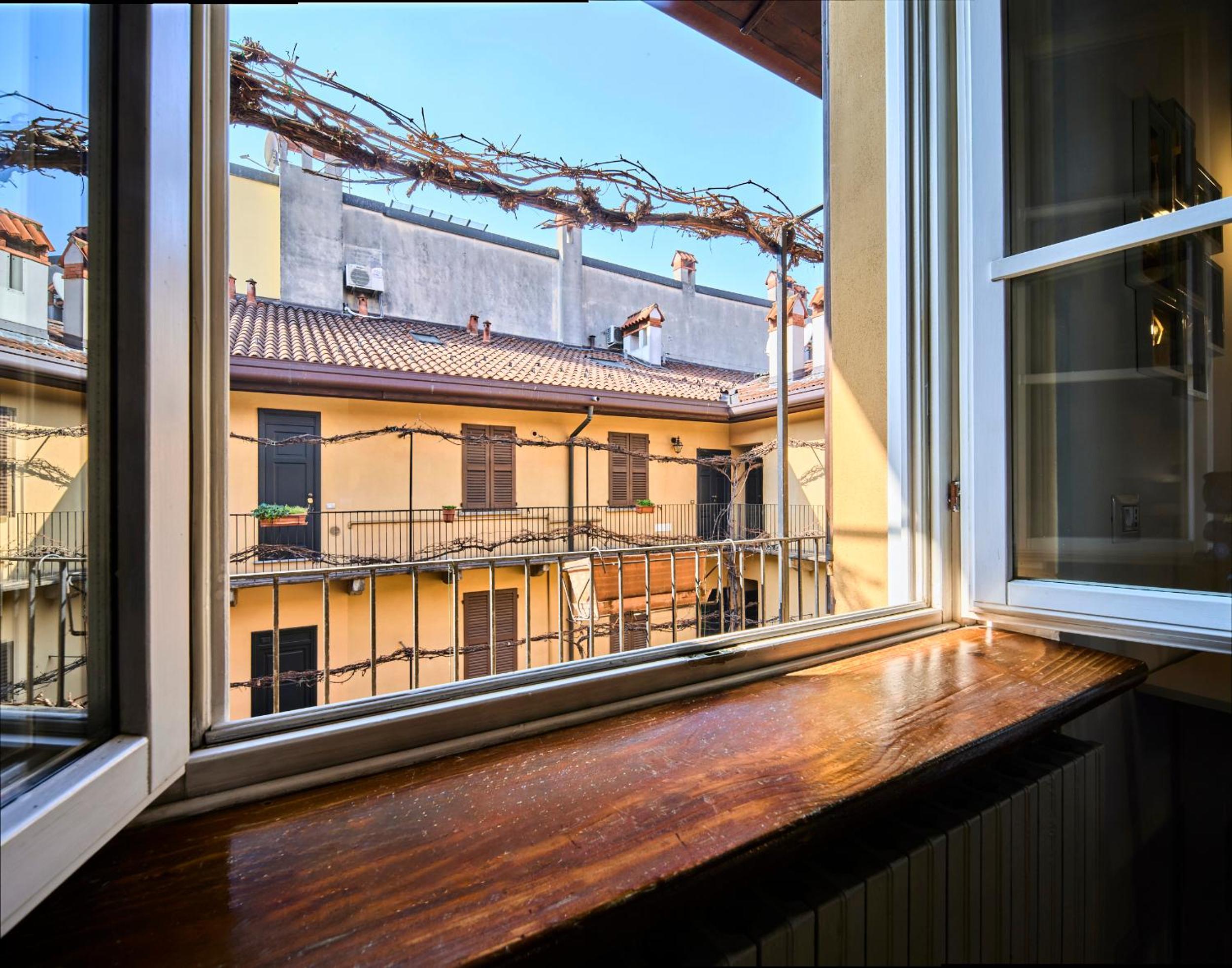Navigli Elyon apartment