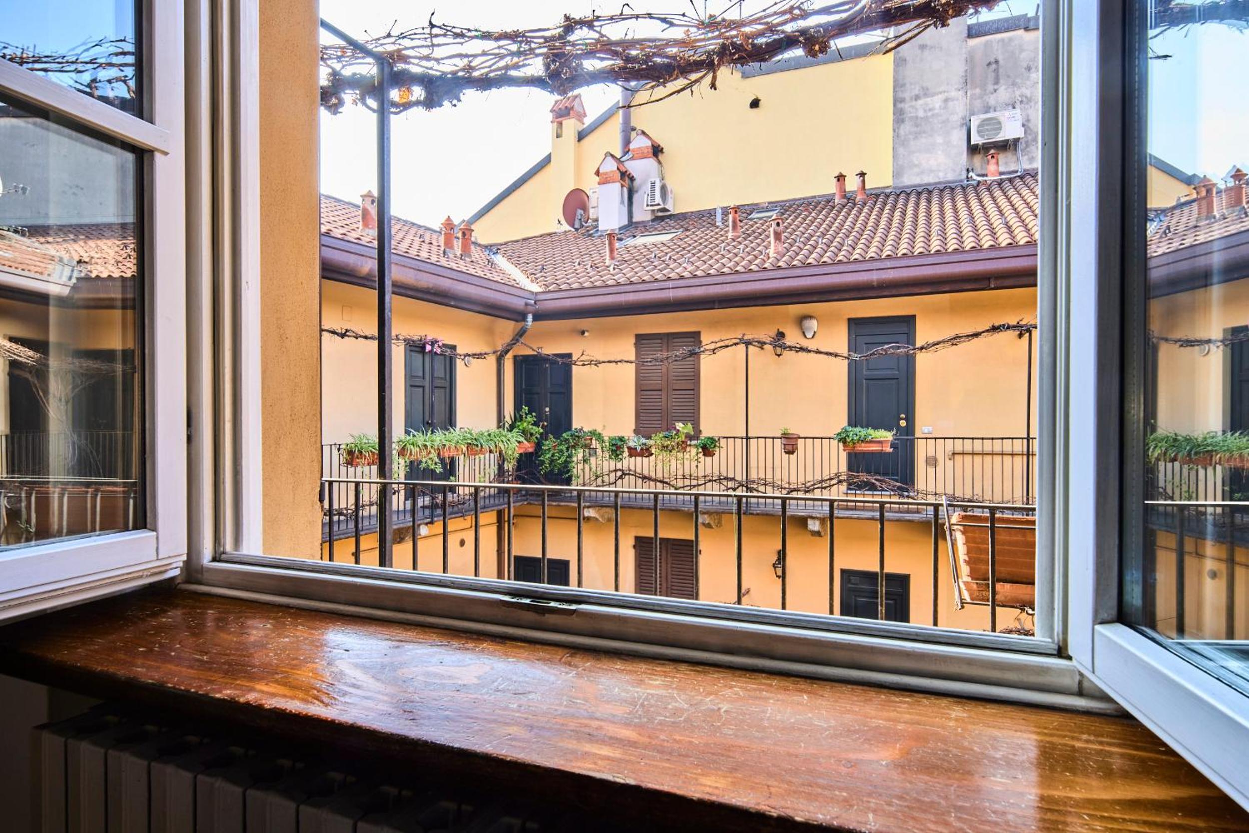Navigli Elyon apartment