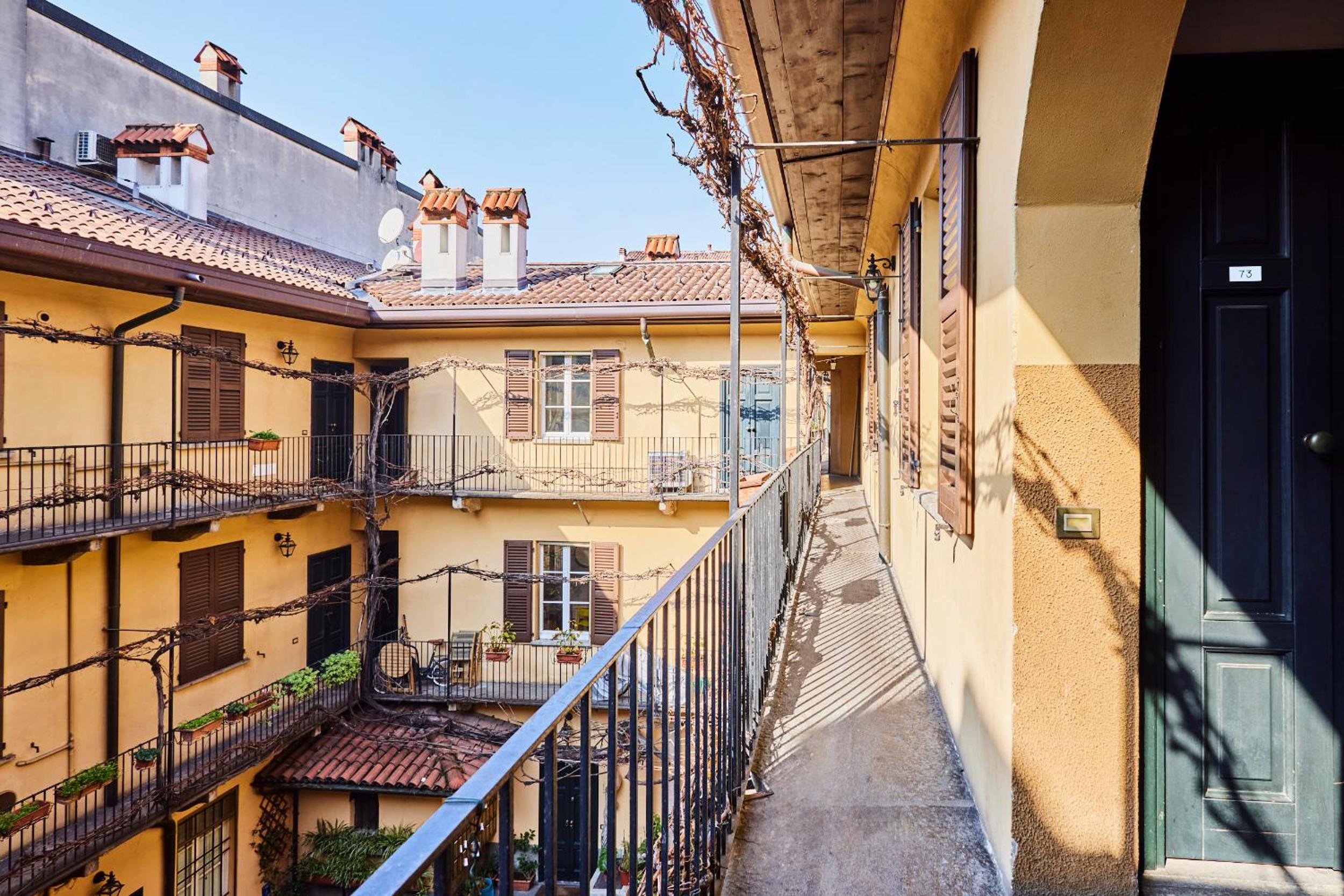 Navigli Elyon apartment