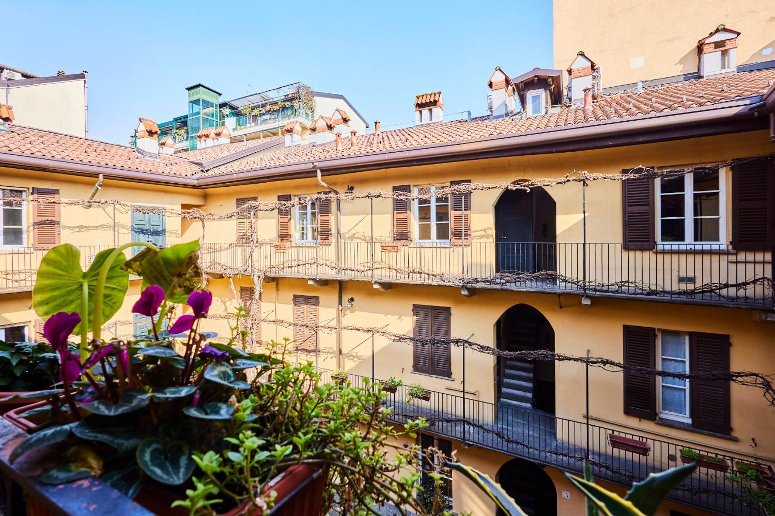 Navigli Elyon apartment