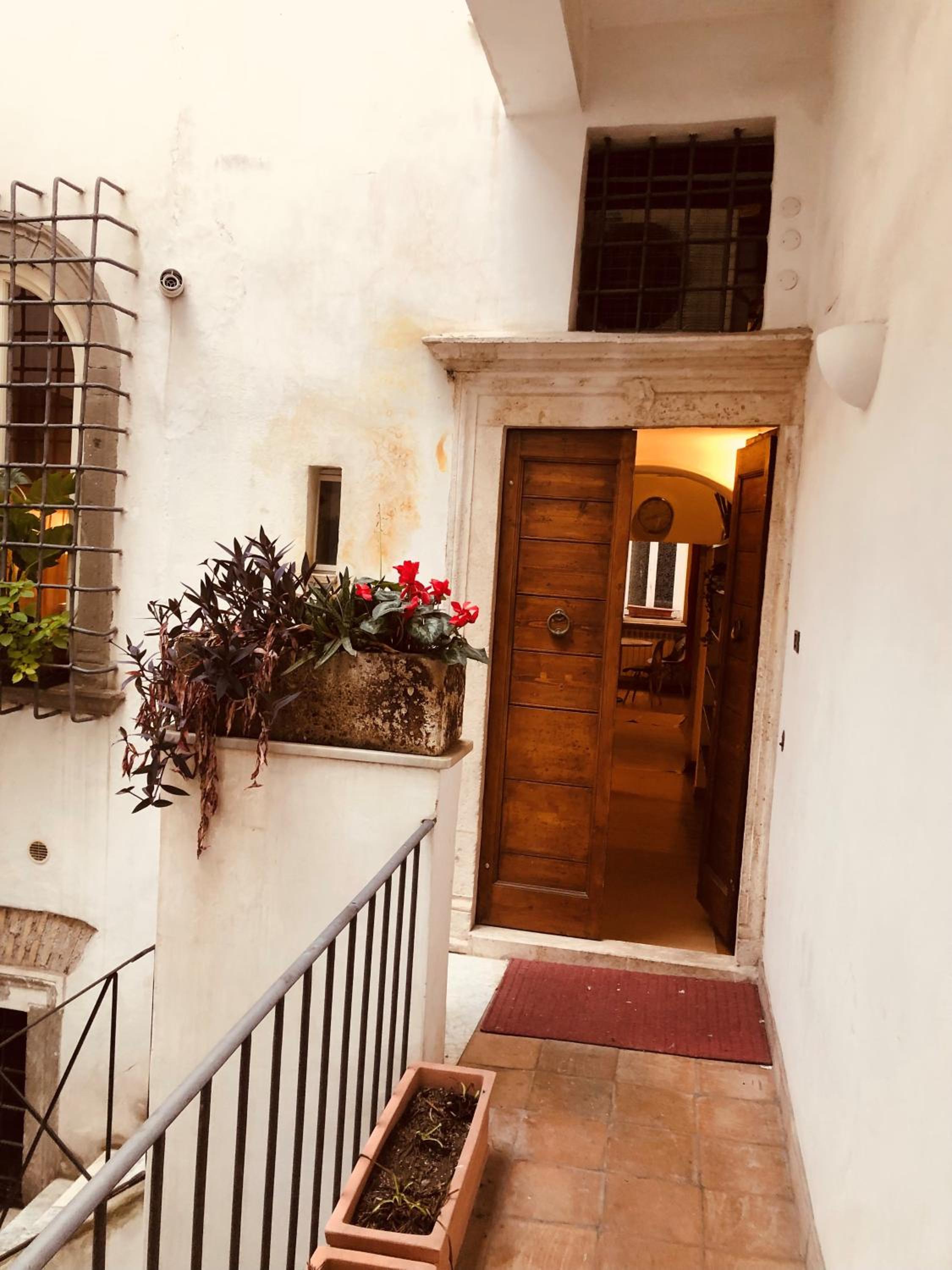 Campo de' Fiori Loft The Angeli's Apartment