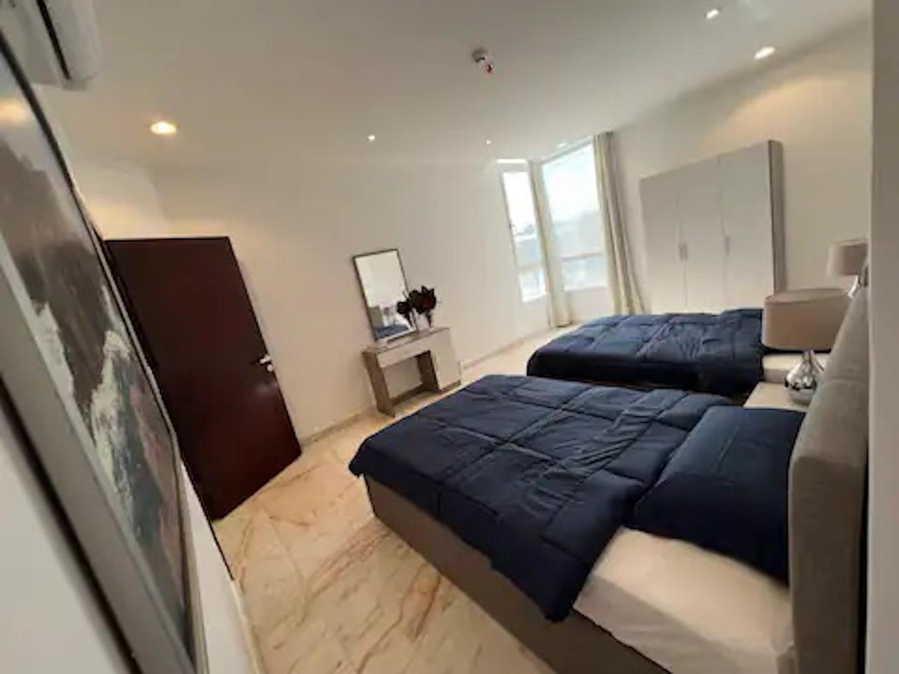 Luxurious Apartment view 3