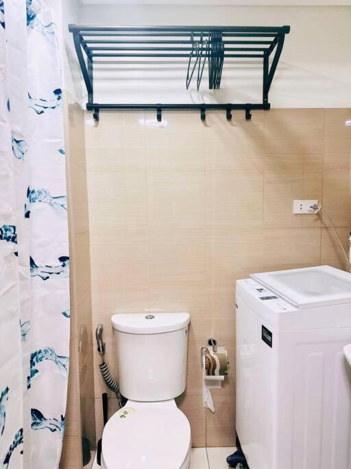 Shabby Chic & Contemporary Condo