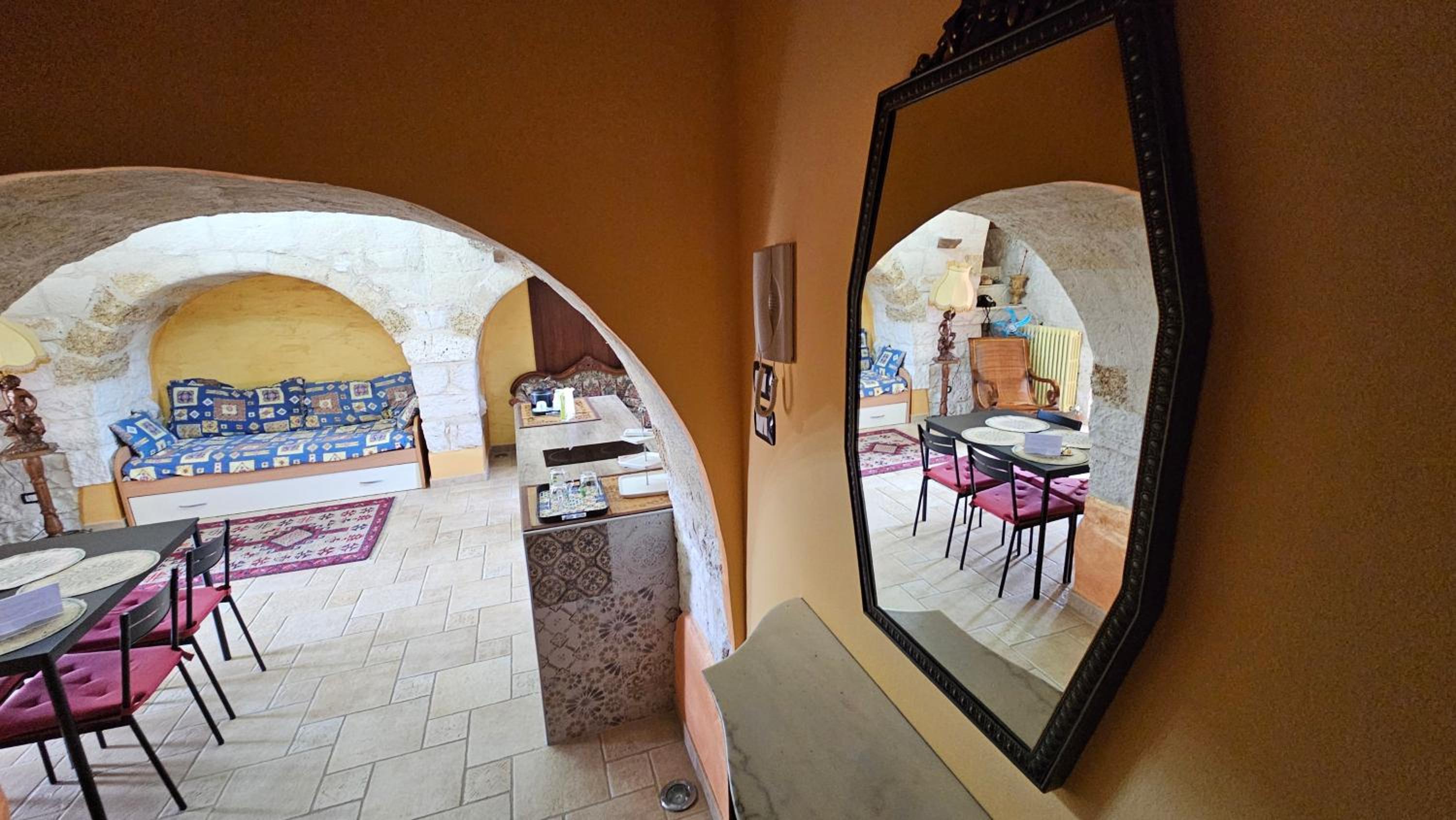 Villa Isabella alloggi e camere con parcheggio interno custodito