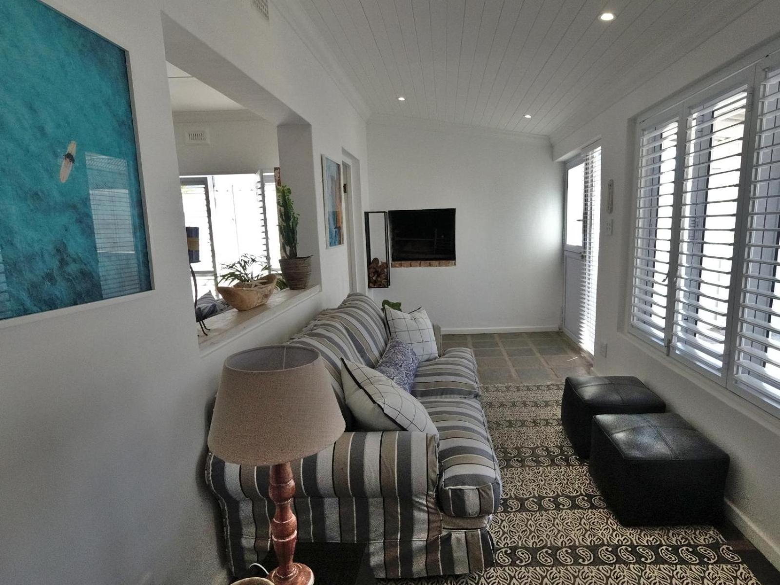 Sun Kiss Beach and Deluxe Garden Cottages view 5