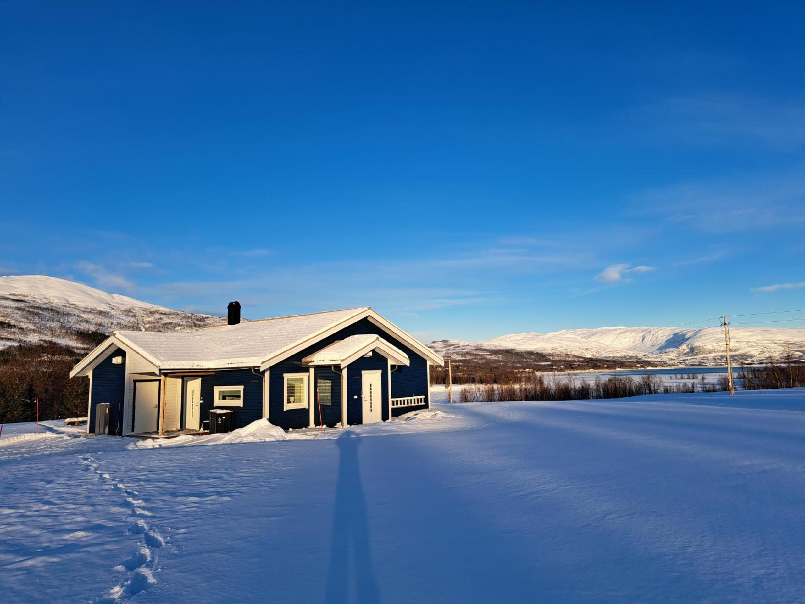 Kvaløya, Leilighet i Håkøybotn